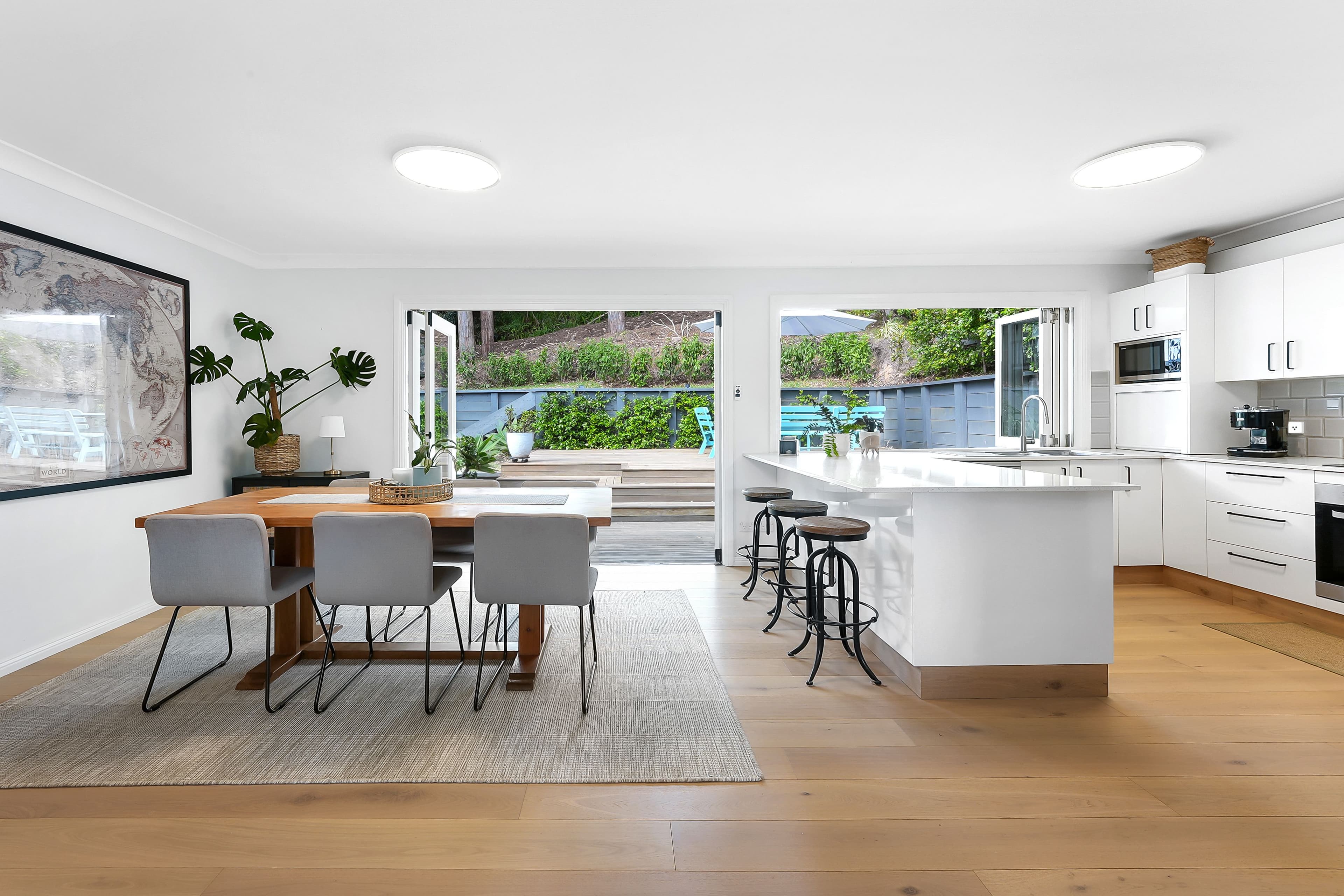 6 Mondy Crescent , Avoca Beach NSW 2251, Avoca Beach - Thumbnail 2