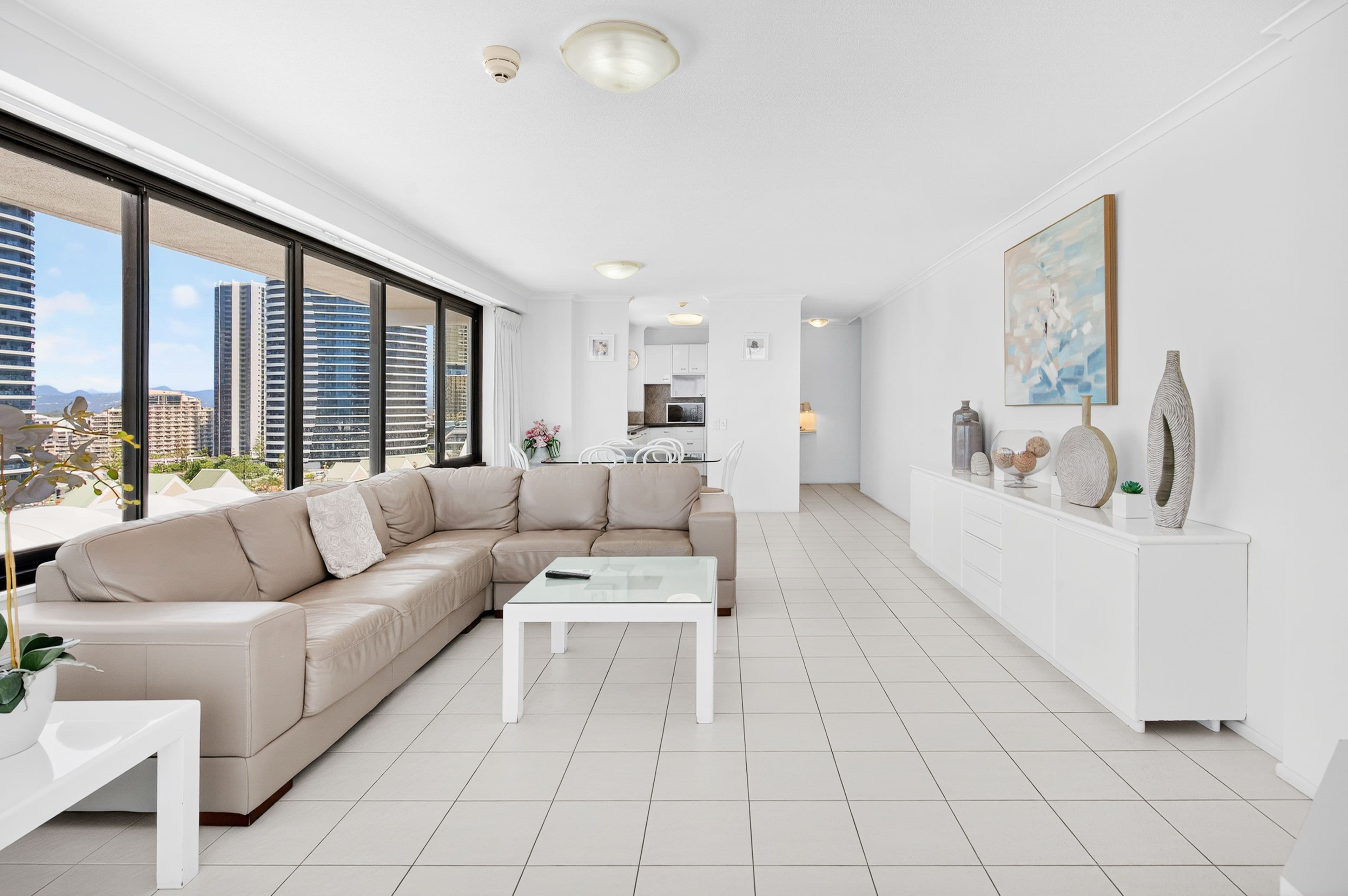 157 Old Burleigh Road , Broadbeach QLD 4218, Broadbeach - Thumbnail 3