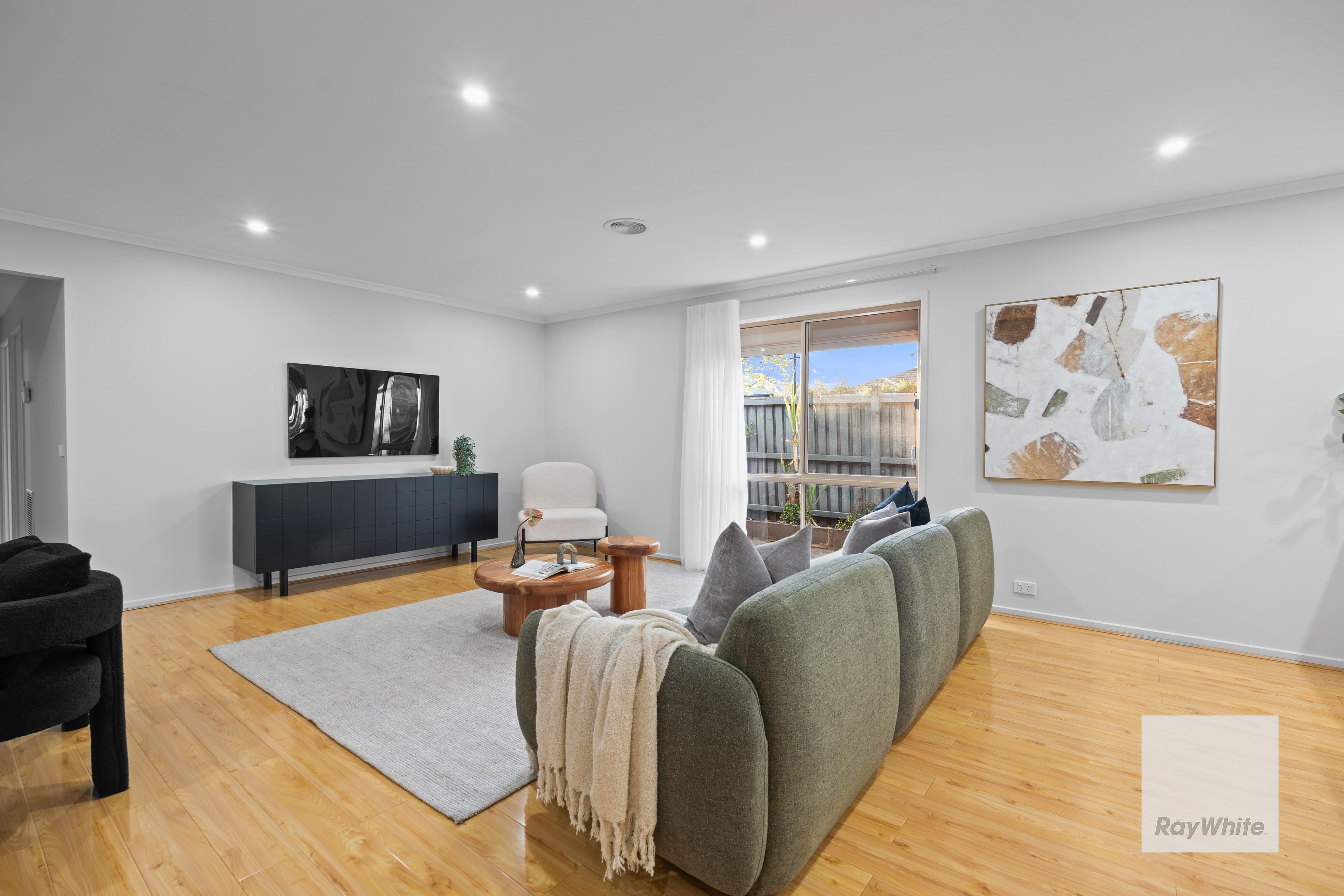 2 Coburn Way , Caroline Springs VIC 3023, Caroline Springs - Thumbnail 7