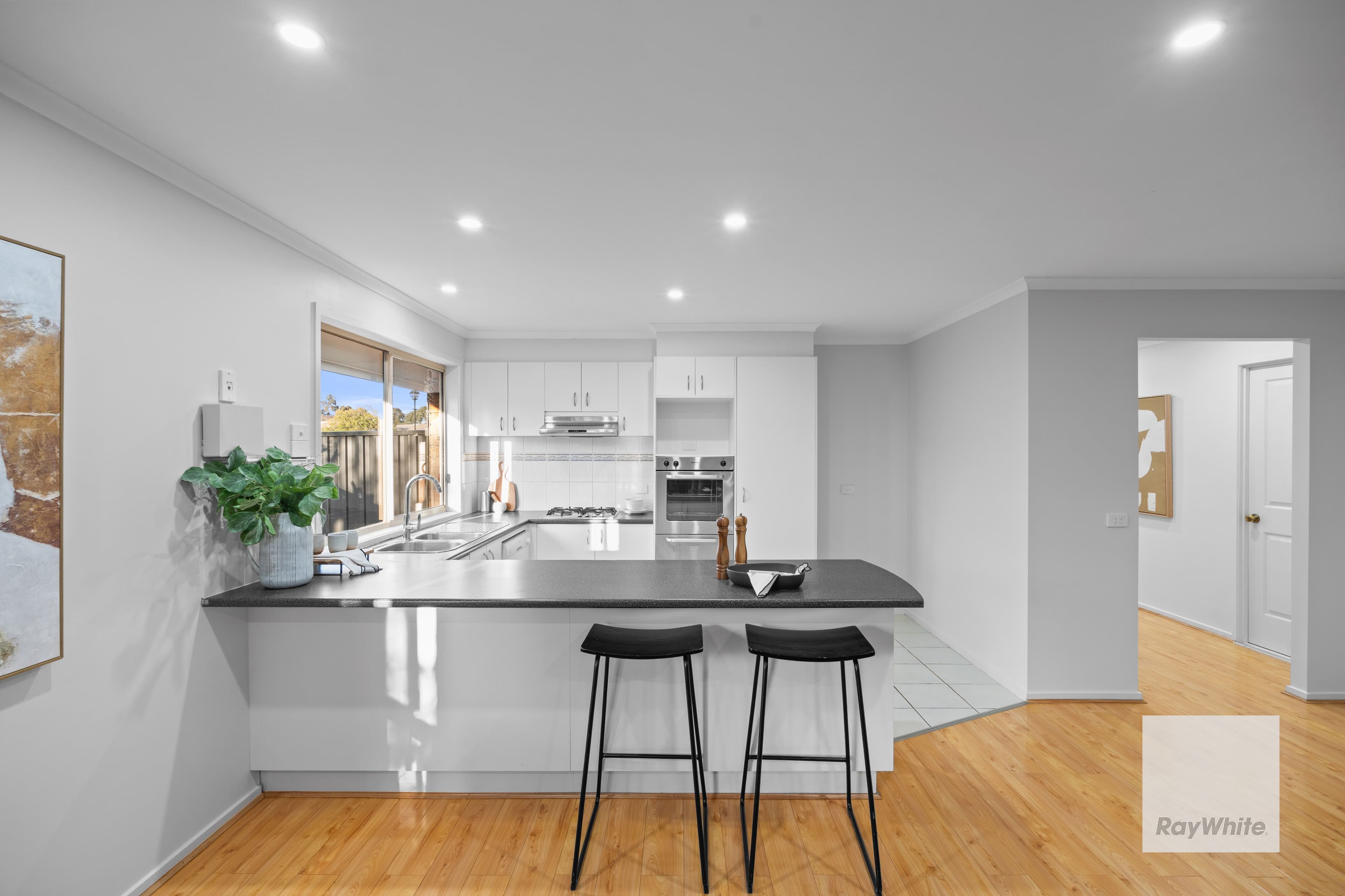 2 Coburn Way , Caroline Springs VIC 3023, Caroline Springs - Thumbnail 8
