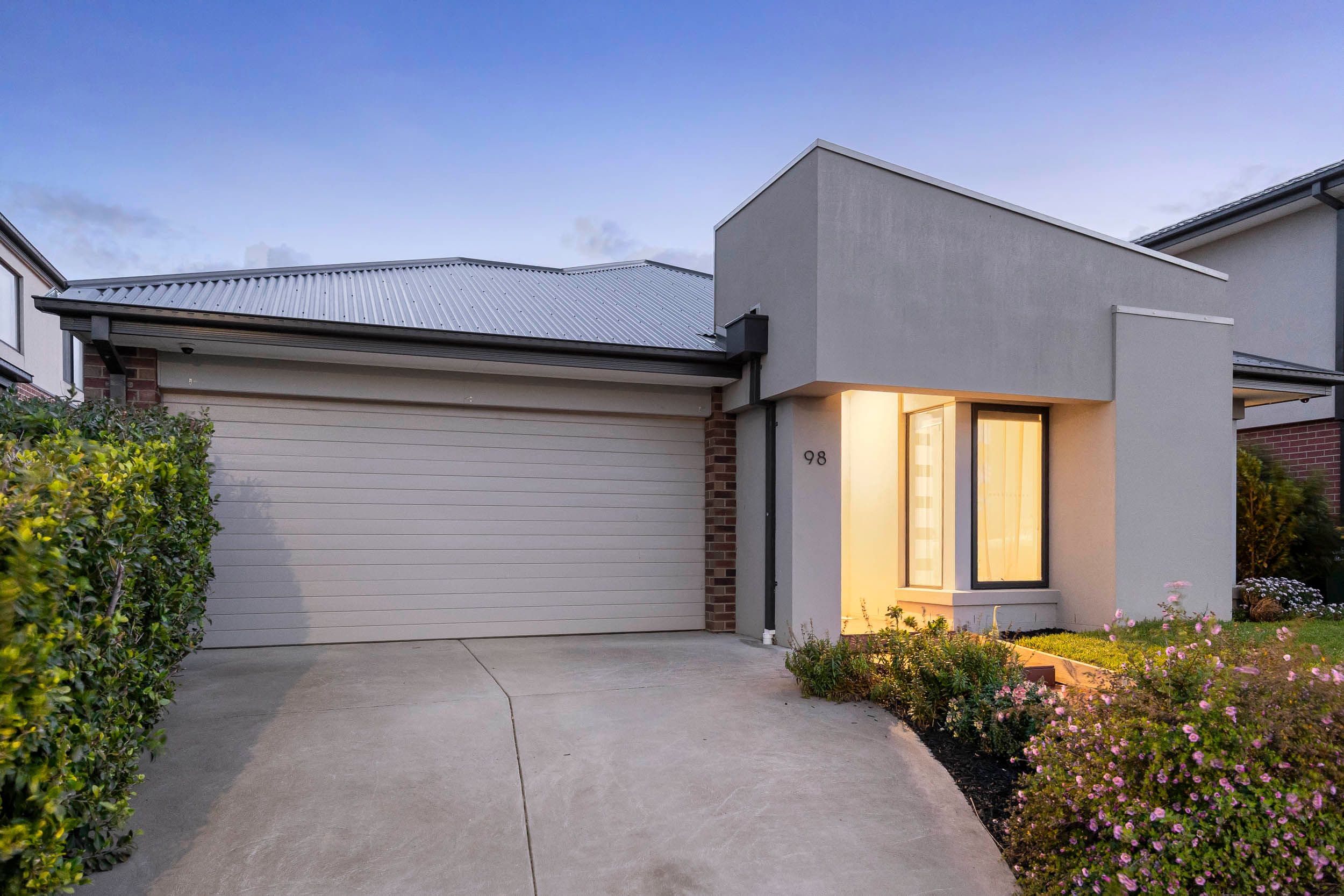 98 Dodson Road , Officer VIC 3809, Officer - Thumbnail 2