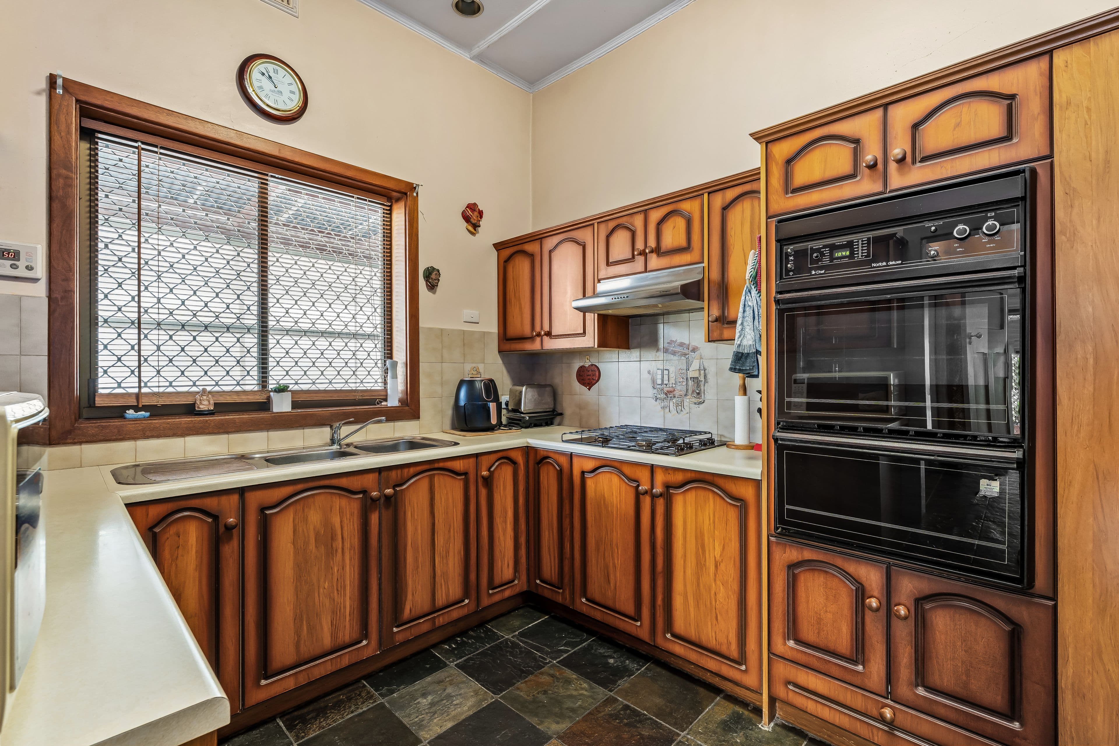 16 Mawson Street , Nailsworth SA 5083, Nailsworth - Thumbnail 3