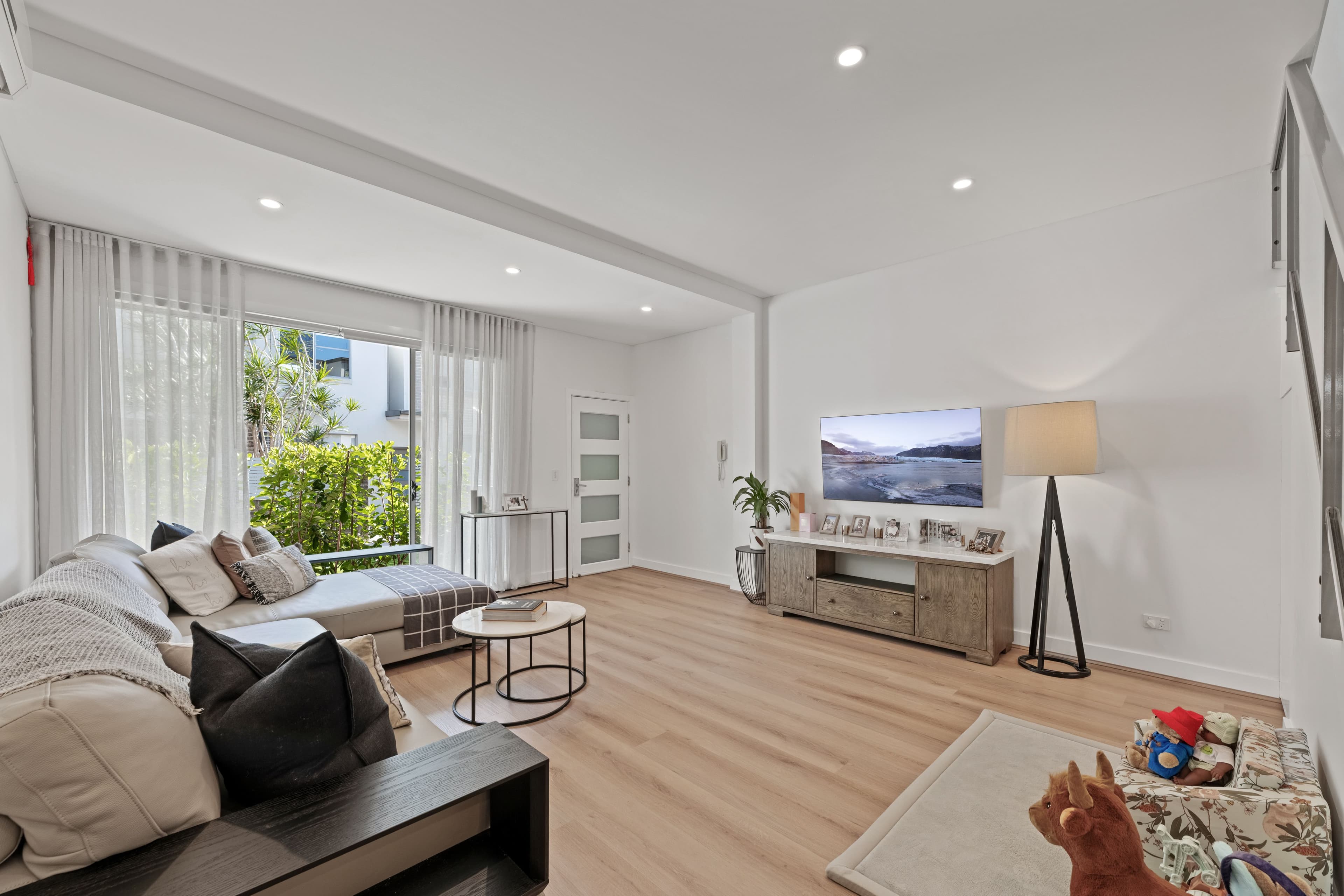 21-25 High Street , Caringbah NSW 2229, Caringbah - Thumbnail 2
