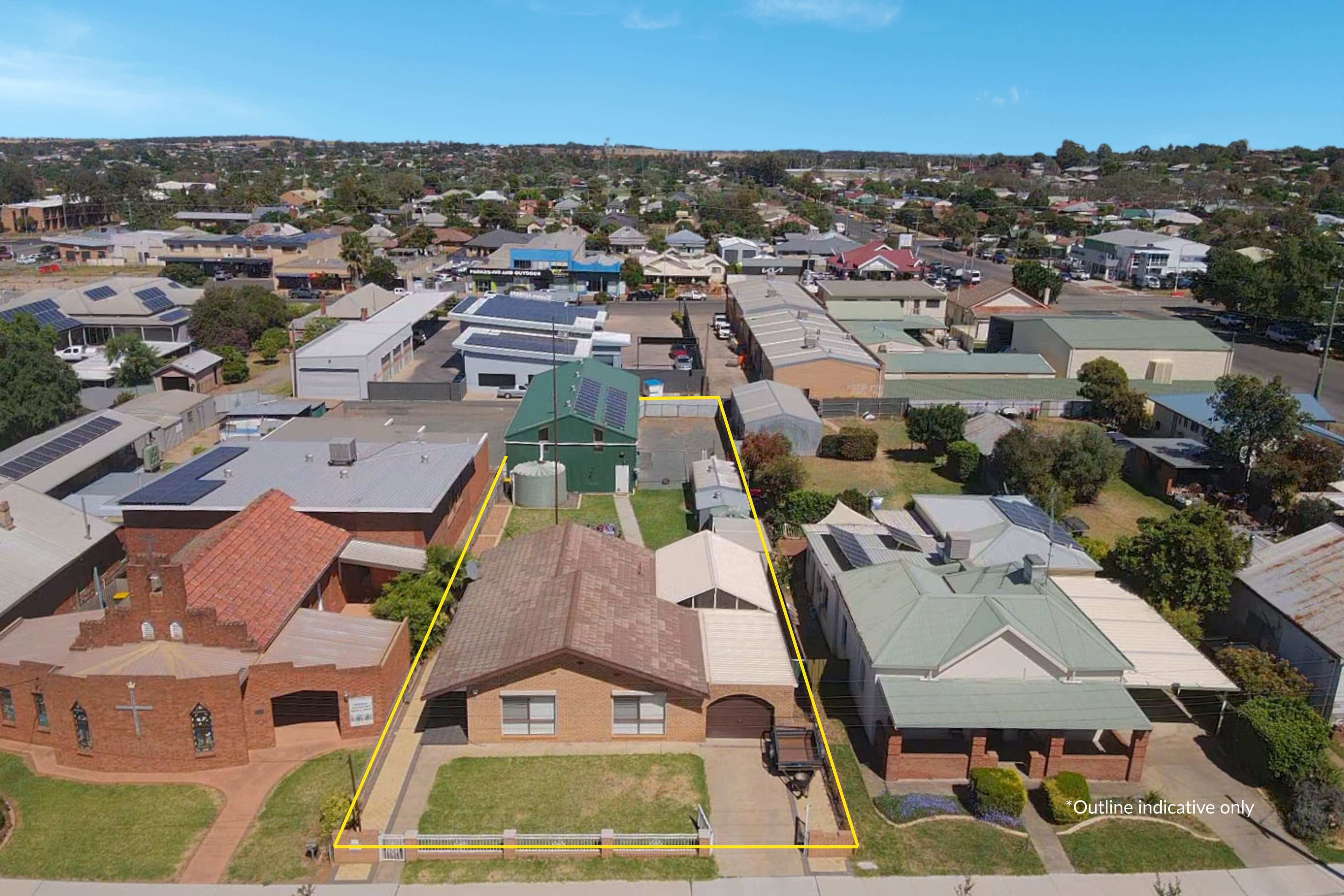 98 Currajong Street , Parkes NSW 2870, Parkes - Thumbnail 2