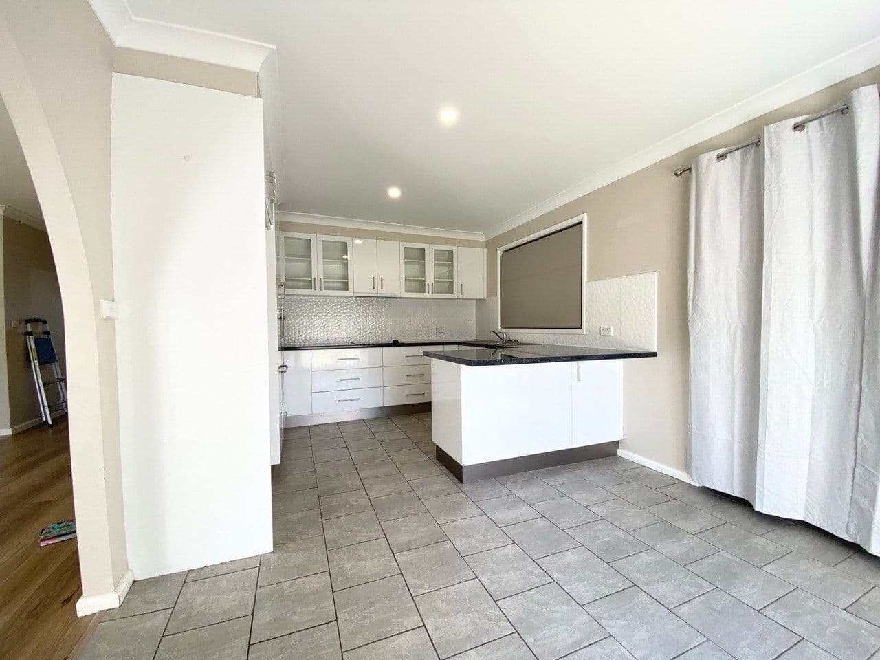 98 Currajong Street , Parkes NSW 2870, Parkes - Thumbnail 5