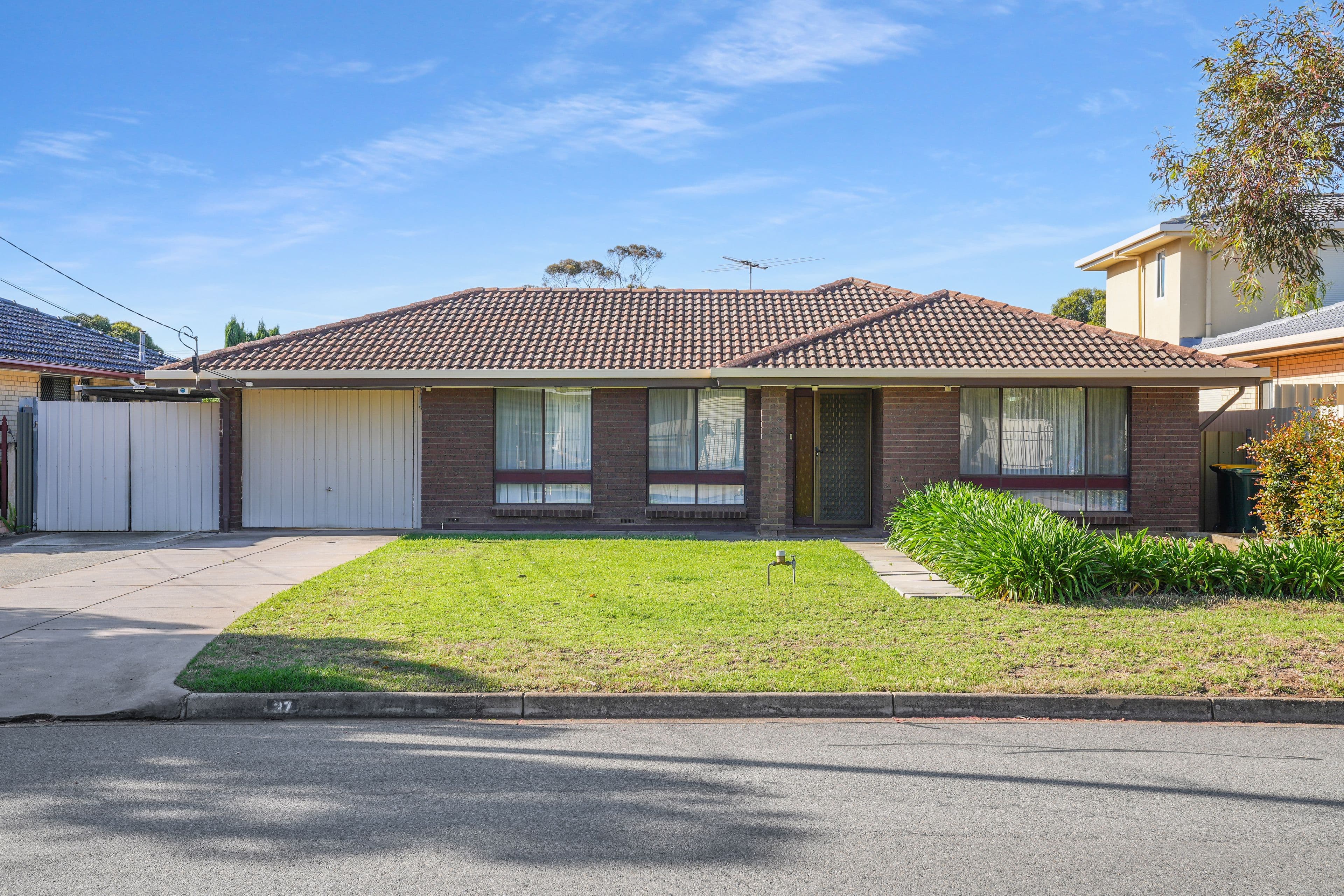 37 McDonald Road , Parafield Gardens SA 5107, Parafield Gardens - Thumbnail 4
