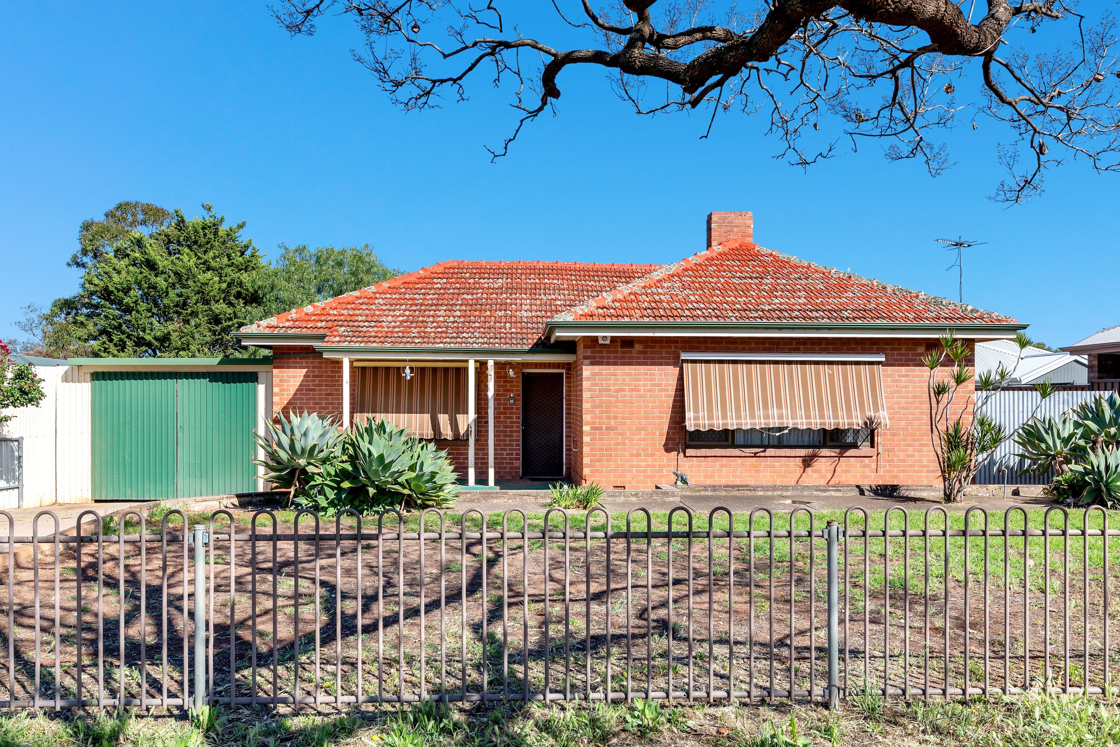 25 Hamblynn Road , Elizabeth Downs SA 5113, Elizabeth Downs - Image 1