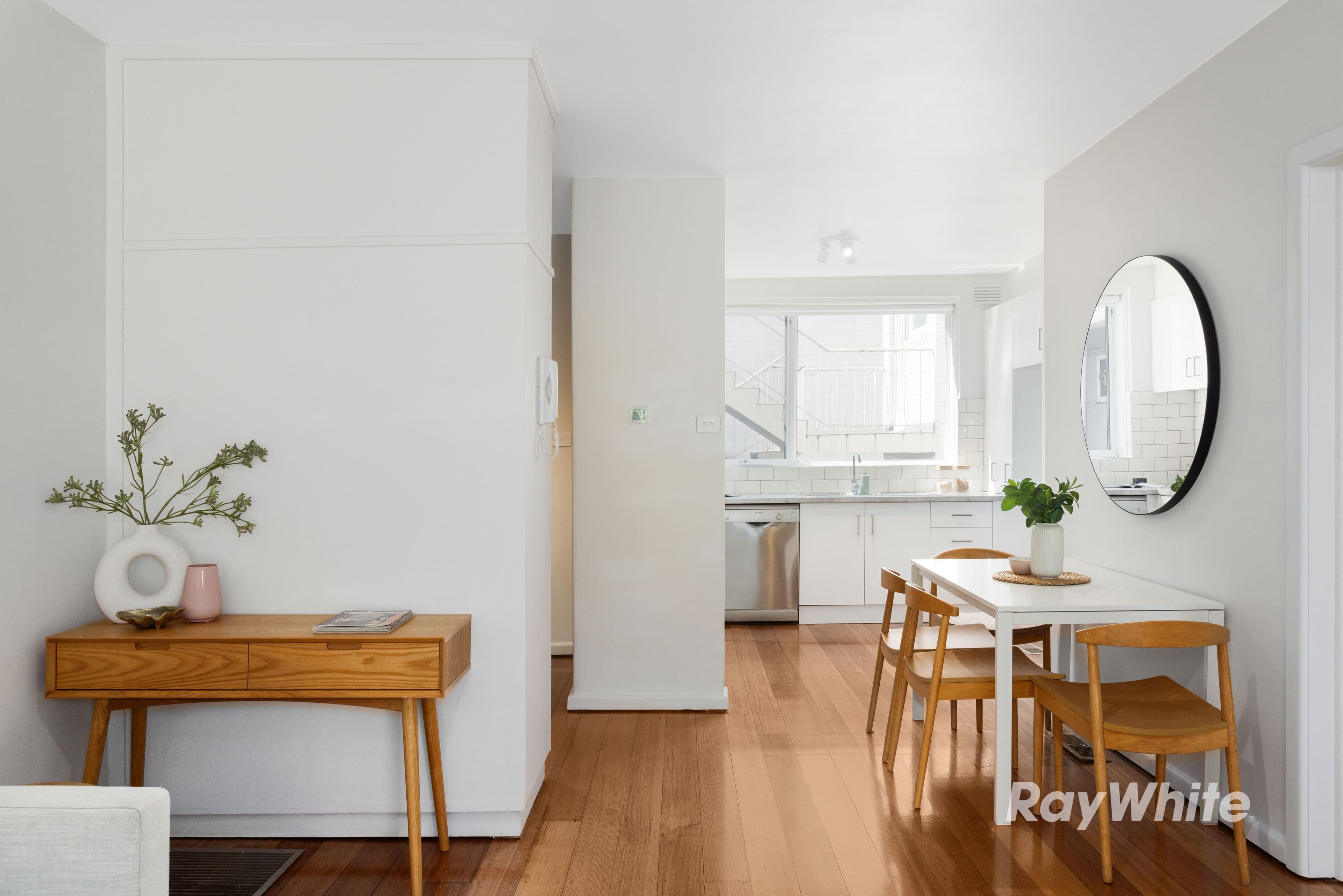 1587 Malvern Road , Glen Iris VIC 3146, Glen Iris - Thumbnail 2