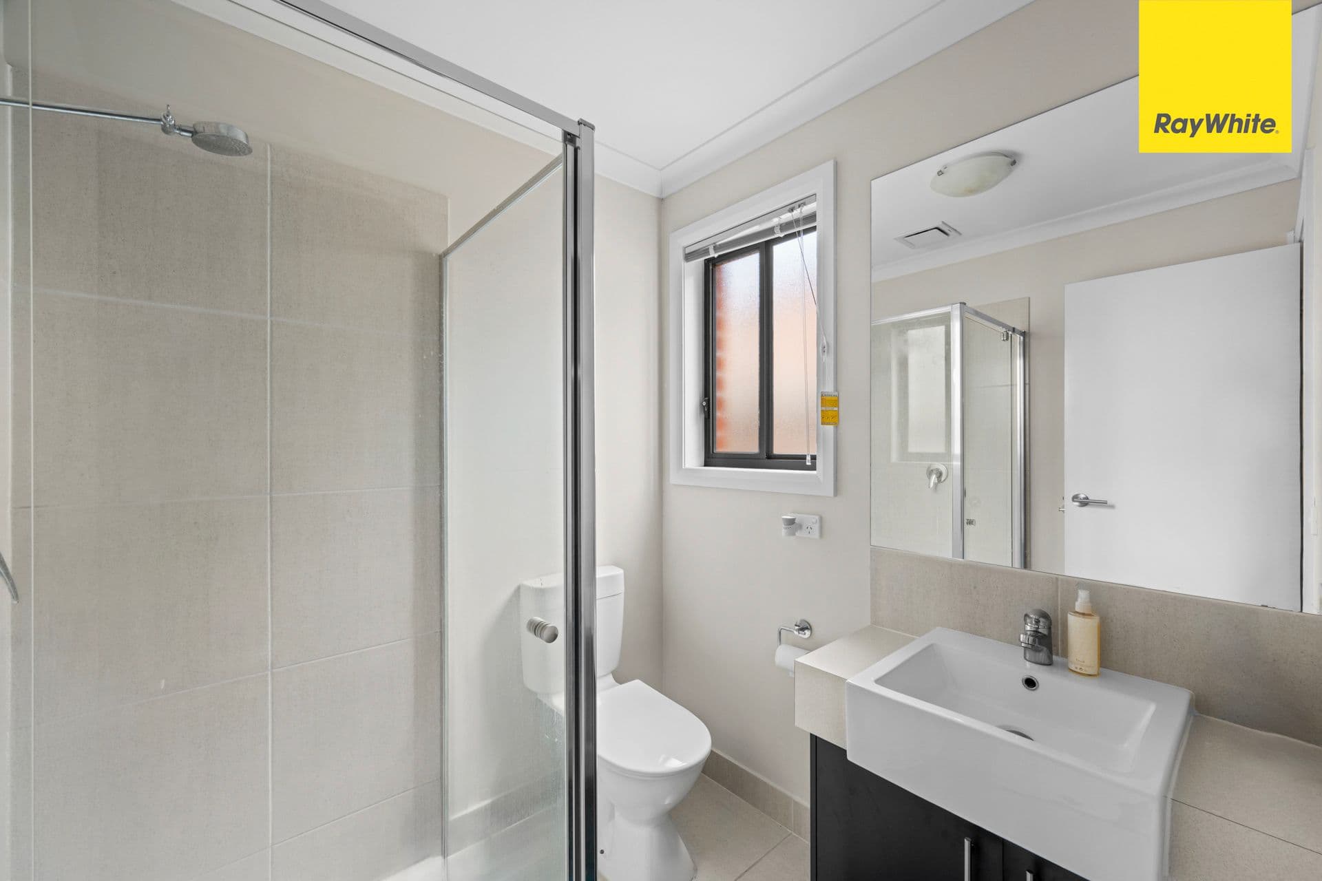41 Toolern Waters Drive, Weir Views - Thumbnail 5