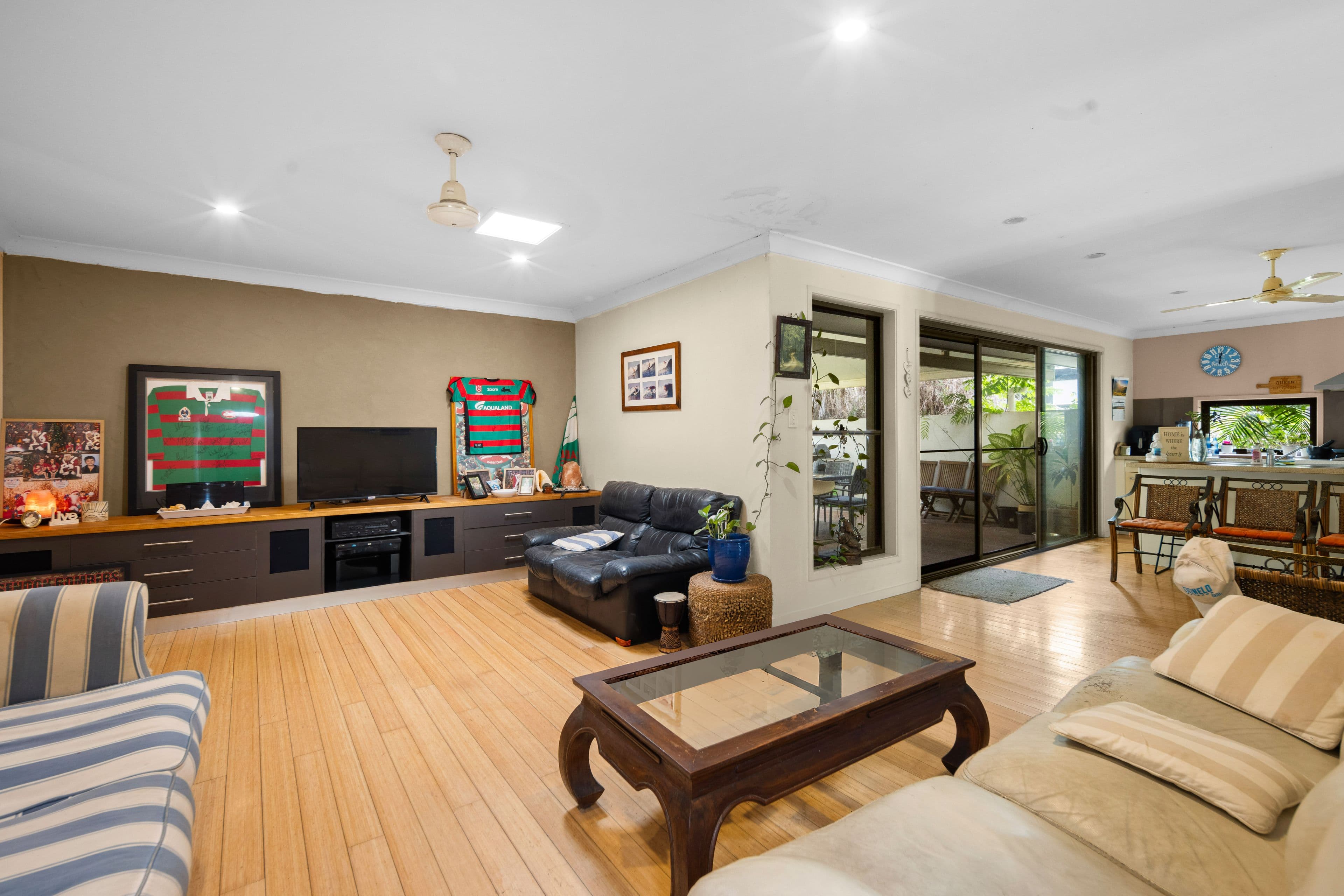 97 Acanthus Avenue, Burleigh Waters - Thumbnail 6