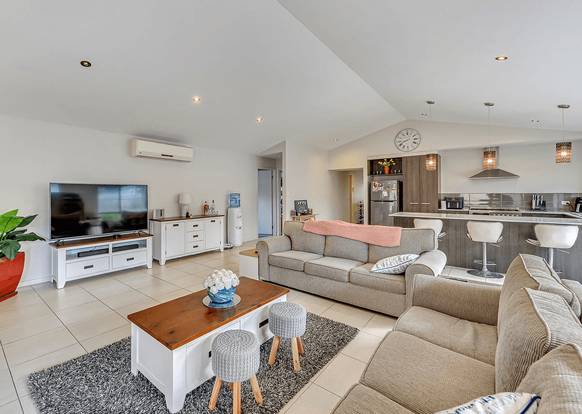 18 Hall Court , Bellbird Park QLD 4300, Bellbird Park - Thumbnail 6