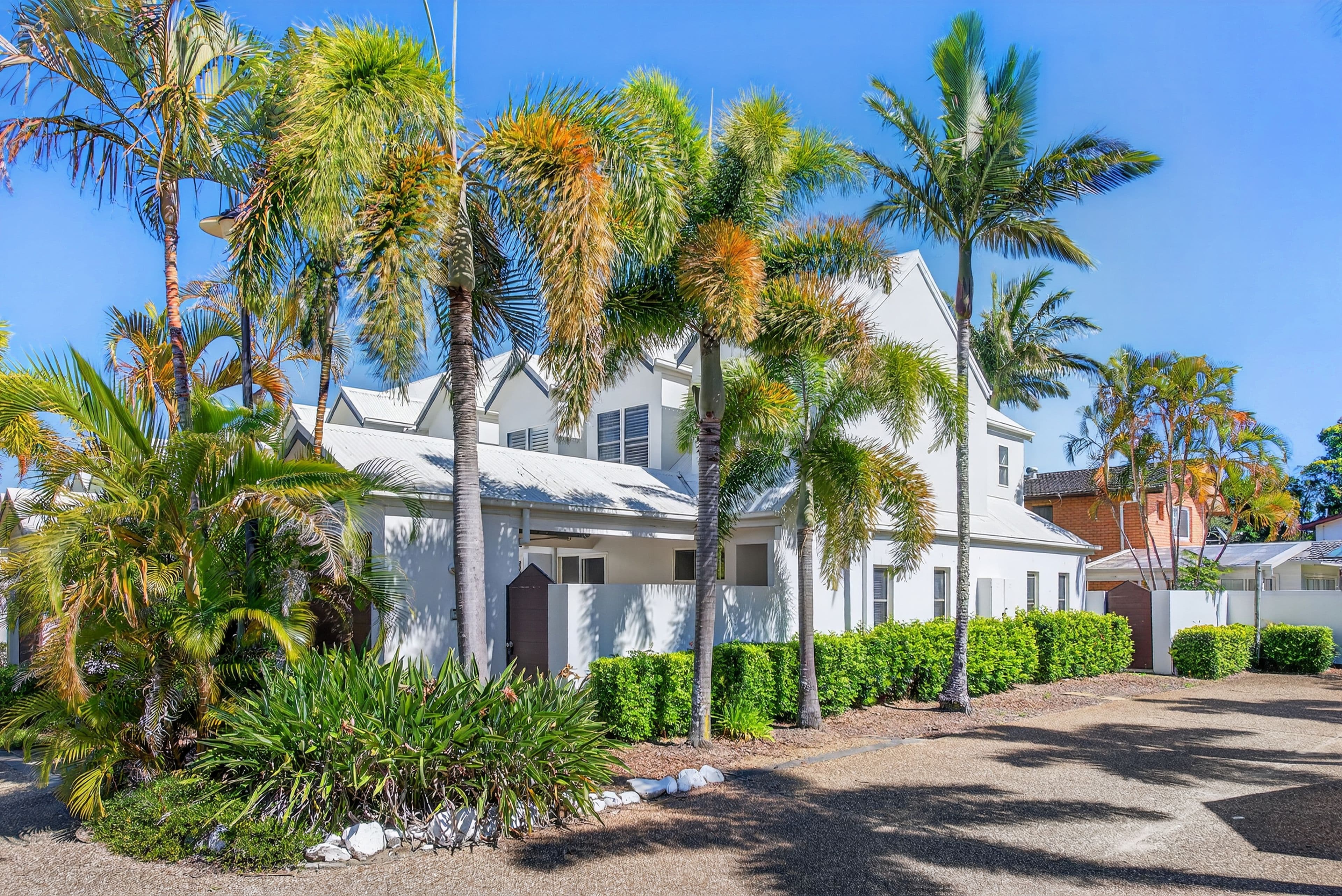 103 Salerno Street , Surfers Paradise QLD 4217, Surfers Paradise - Image 1