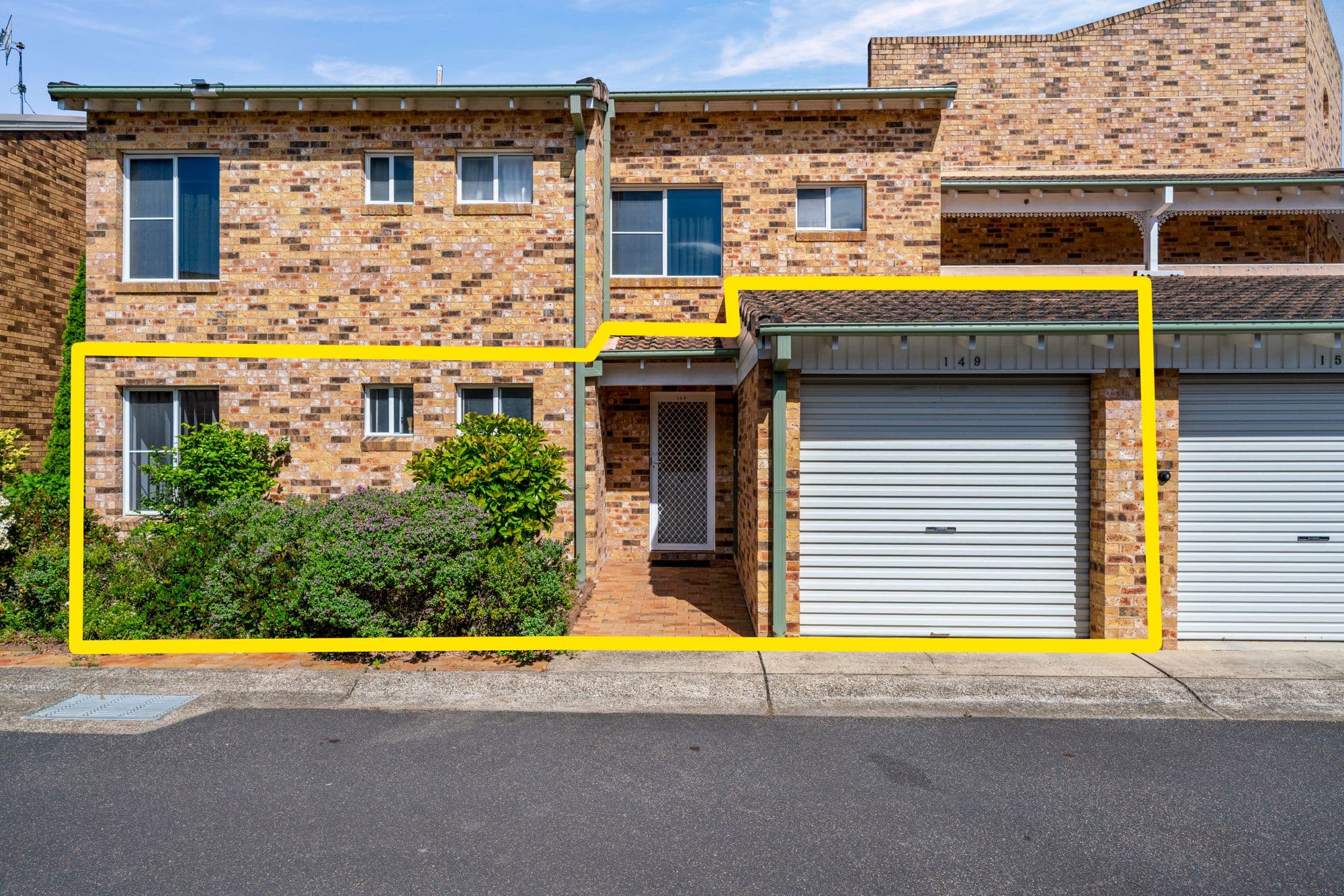 15 Lorraine Avenue , Berkeley Vale NSW 2261, Berkeley Vale - Image 1