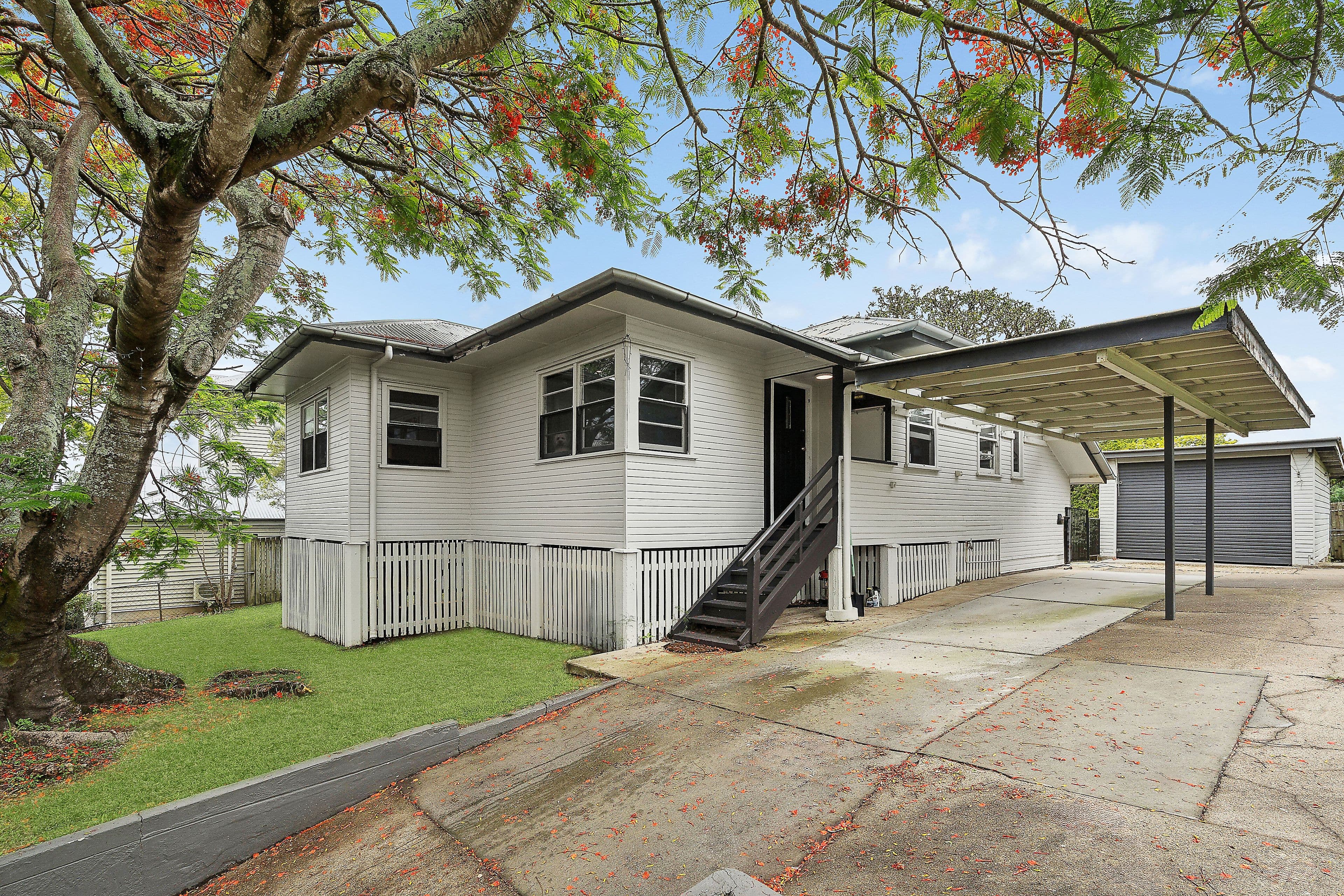117 Porteus Drive , Seven Hills QLD 4170, Seven Hills - Image 1