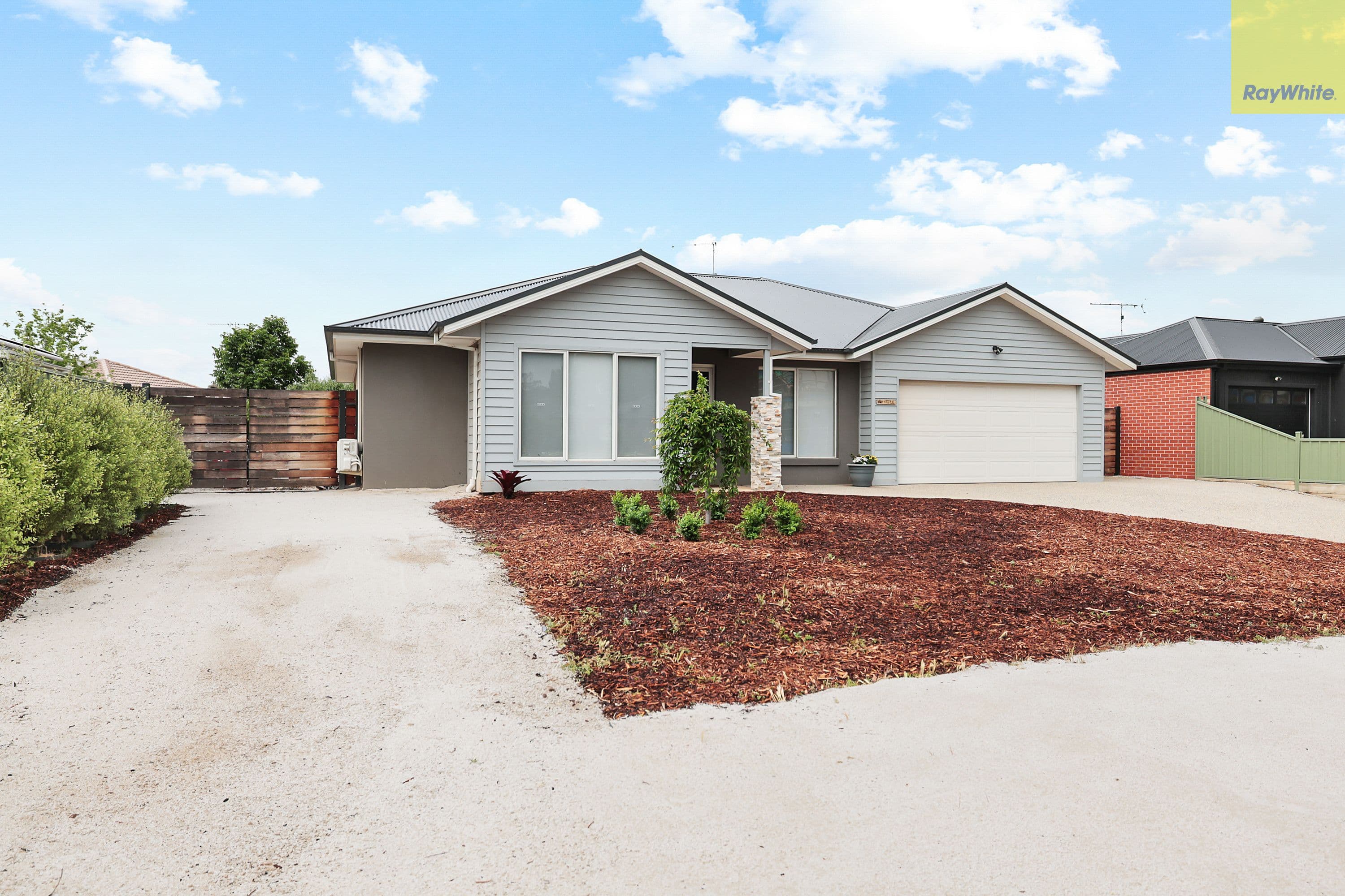 29 Horseshoe Circuit , Bacchus Marsh VIC 3340, Bacchus Marsh - Thumbnail 2