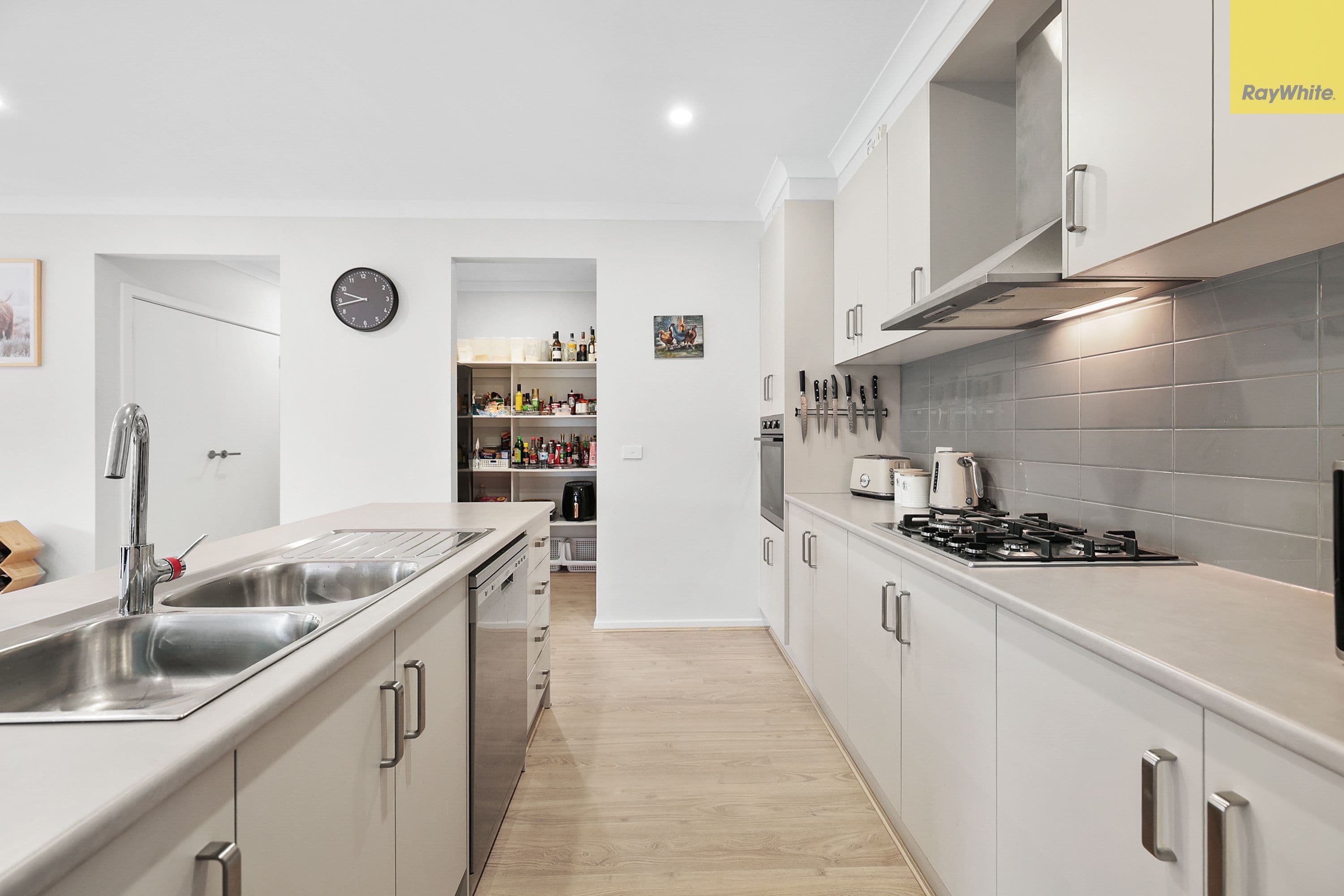 29 Horseshoe Circuit , Bacchus Marsh VIC 3340, Bacchus Marsh - Thumbnail 3