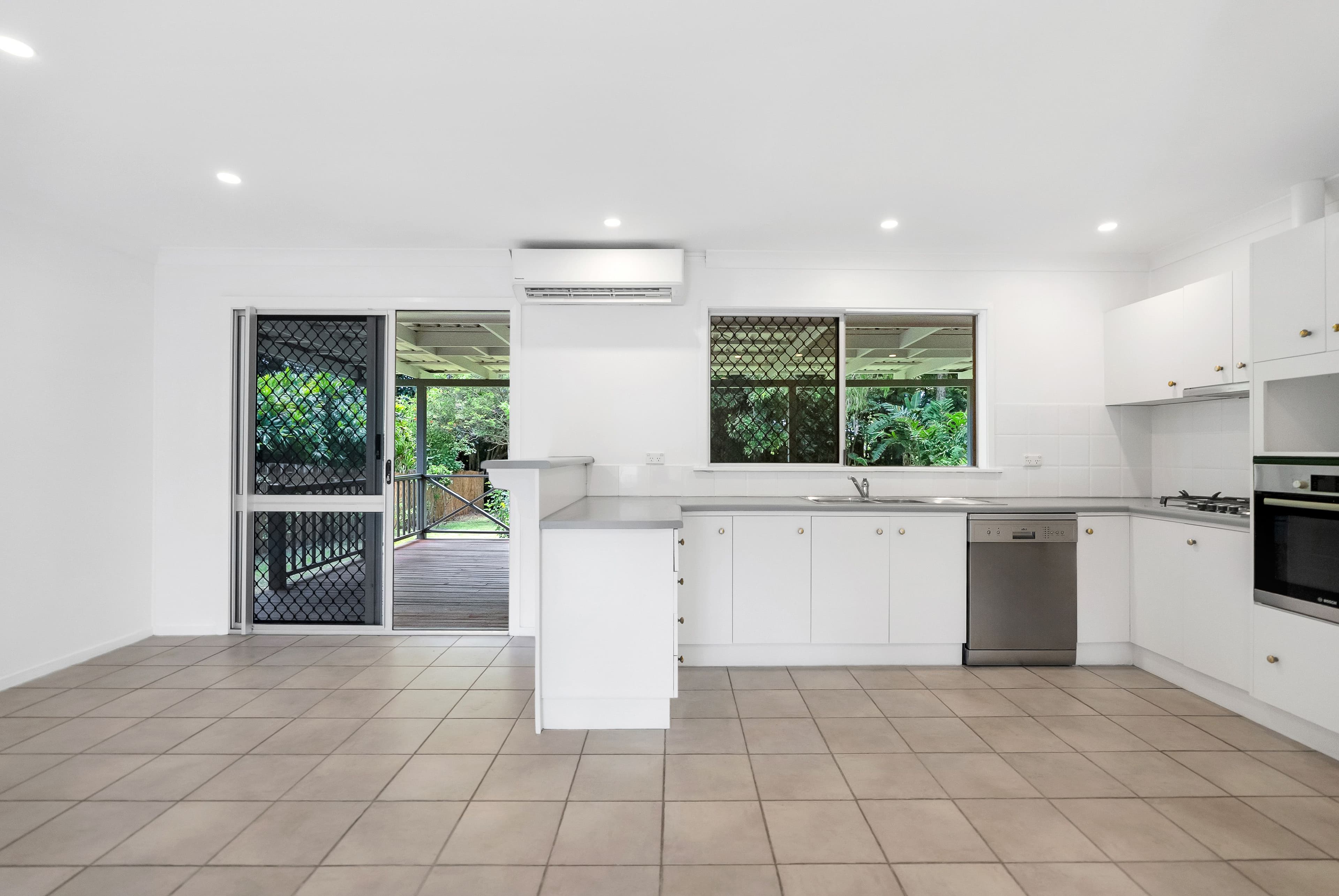 11 Merrybrook Street , Freshwater QLD 4870, Freshwater - Thumbnail 4