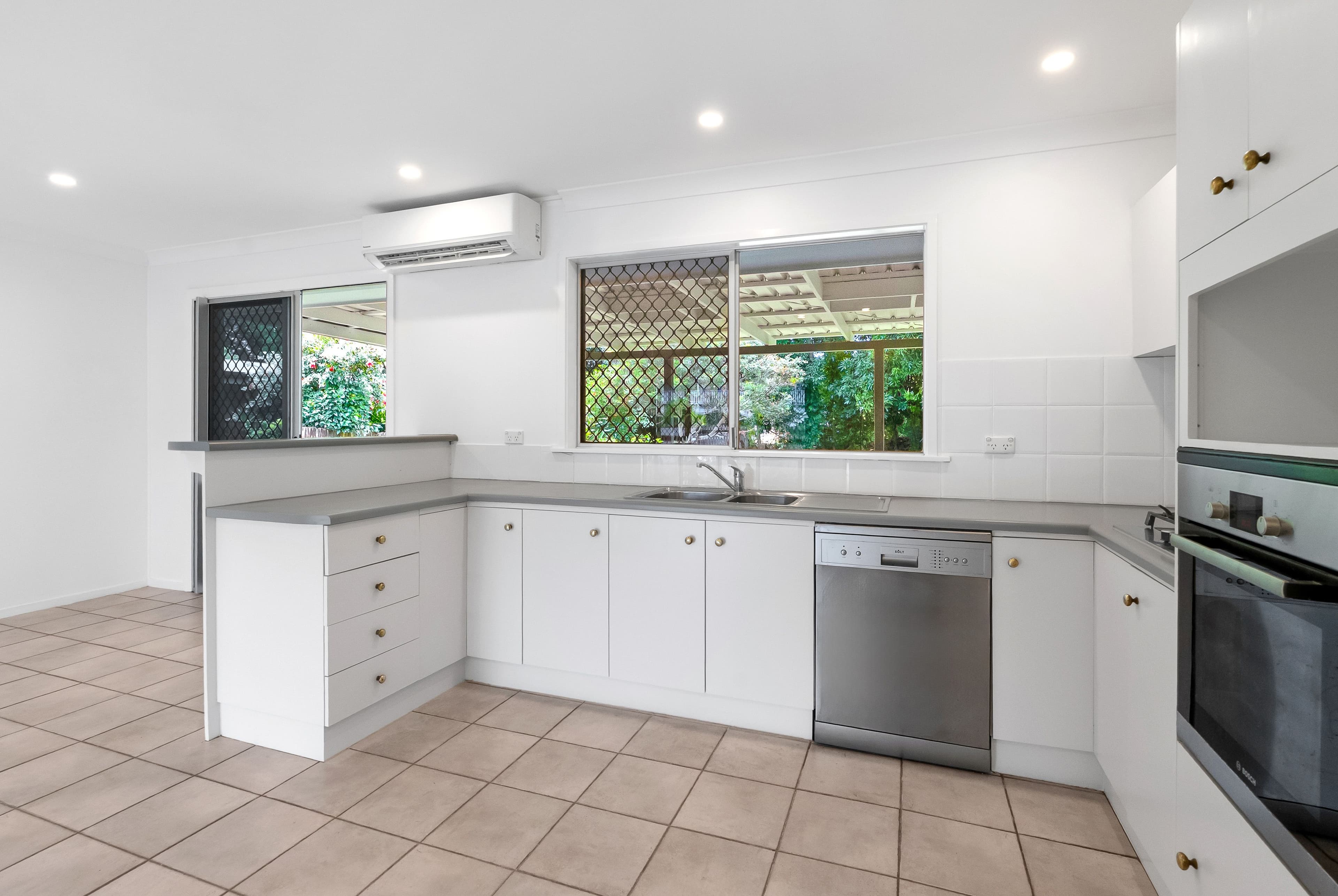 11 Merrybrook Street , Freshwater QLD 4870, Freshwater - Thumbnail 6