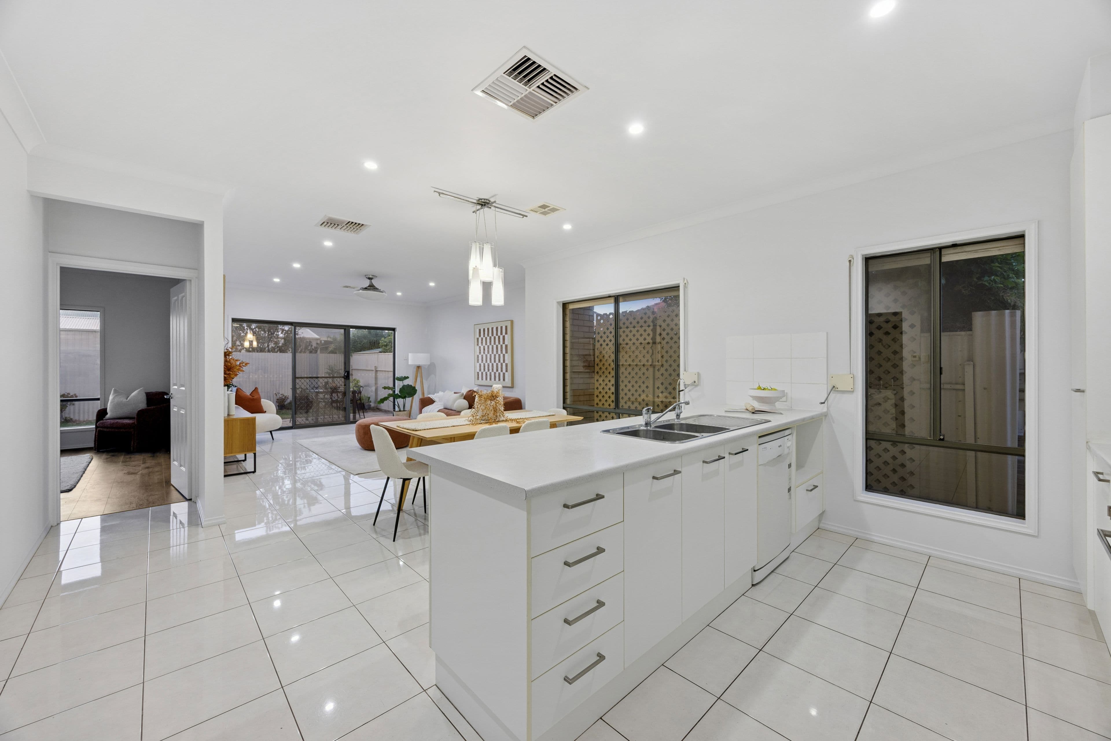 10 Arthur Street , Seaton SA 5023, Seaton - Thumbnail 6