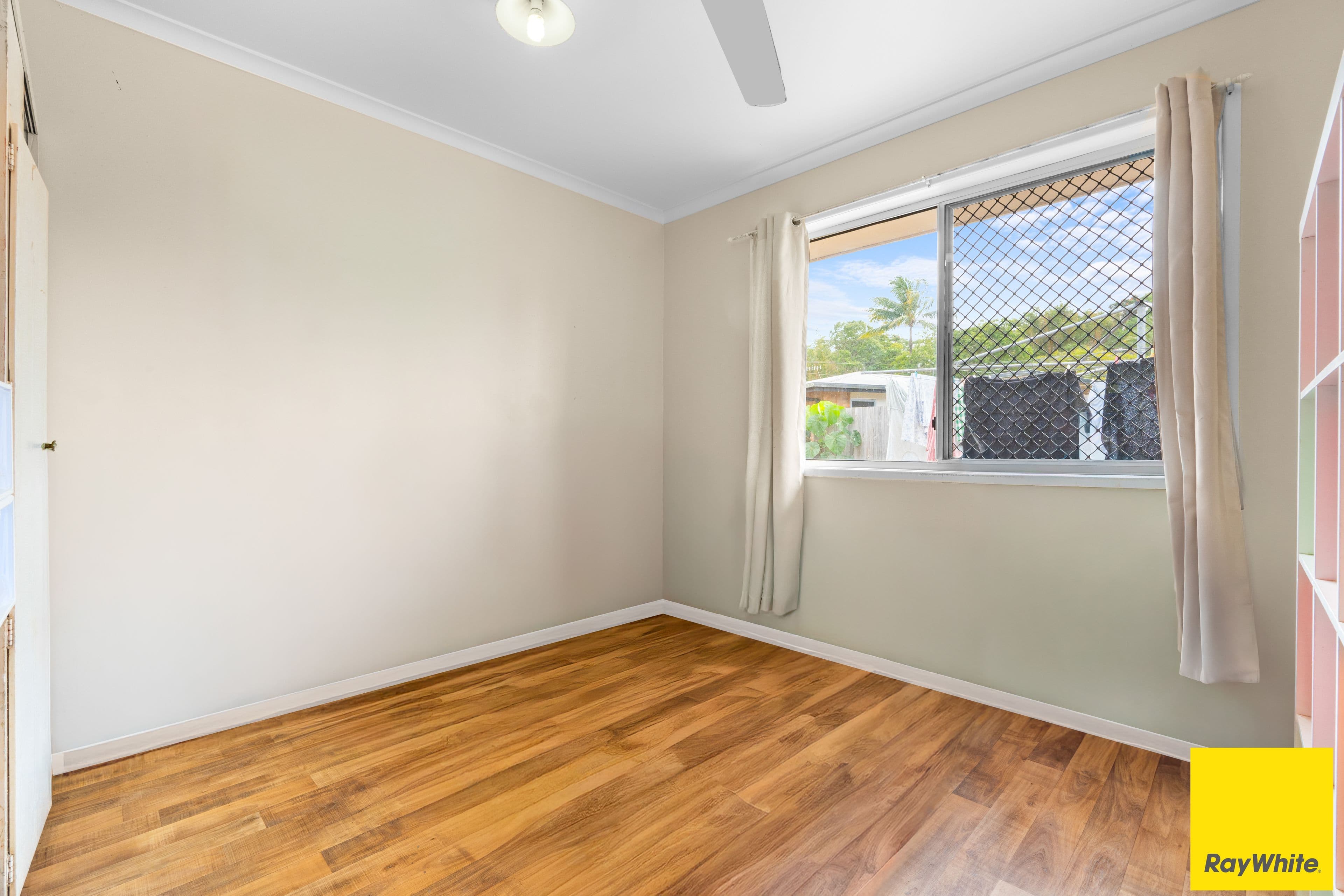 43 Frances Street, Mooroobool - Thumbnail 5