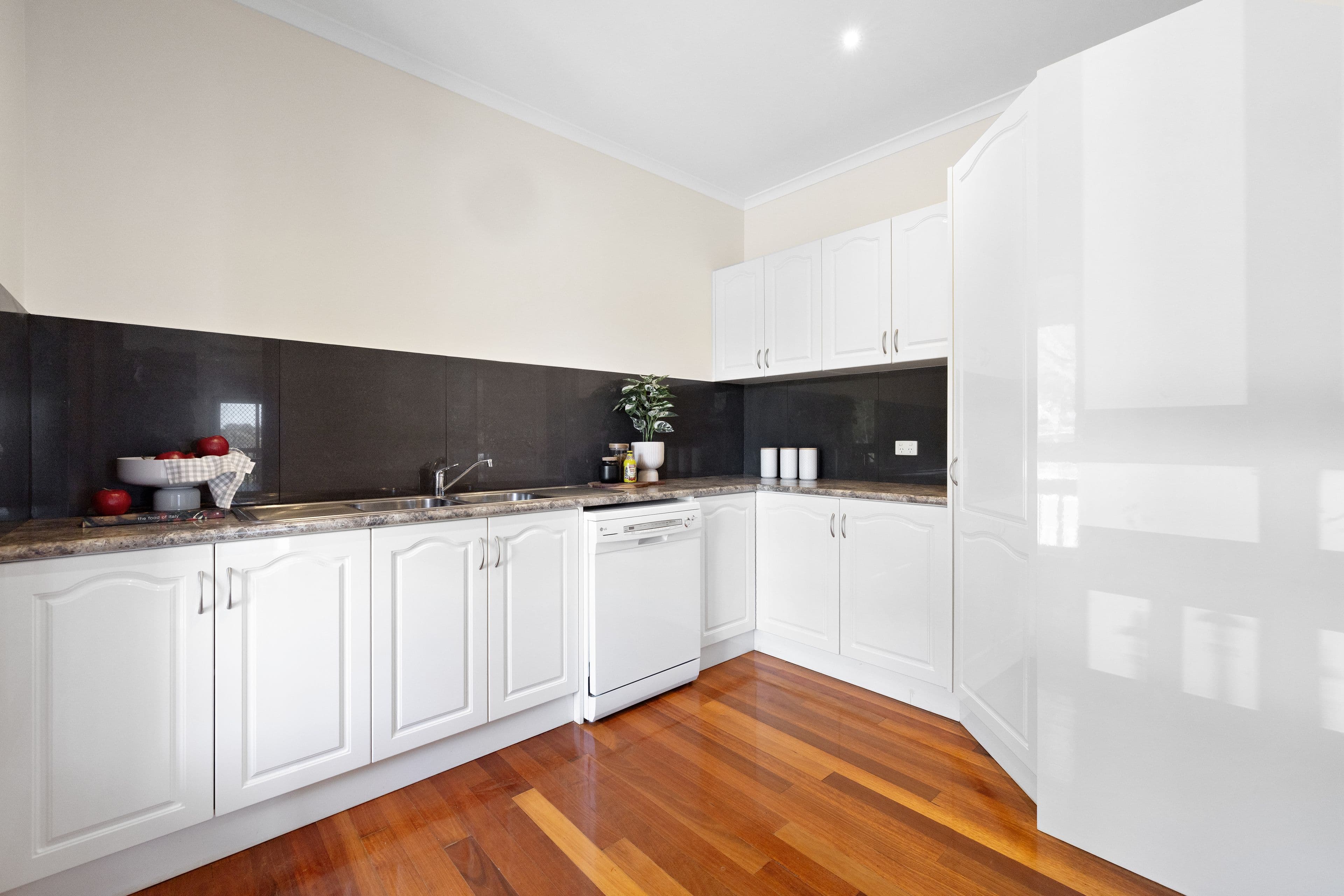 5 Livingstone Rise , Lynbrook VIC 3975, Lynbrook - Thumbnail 8