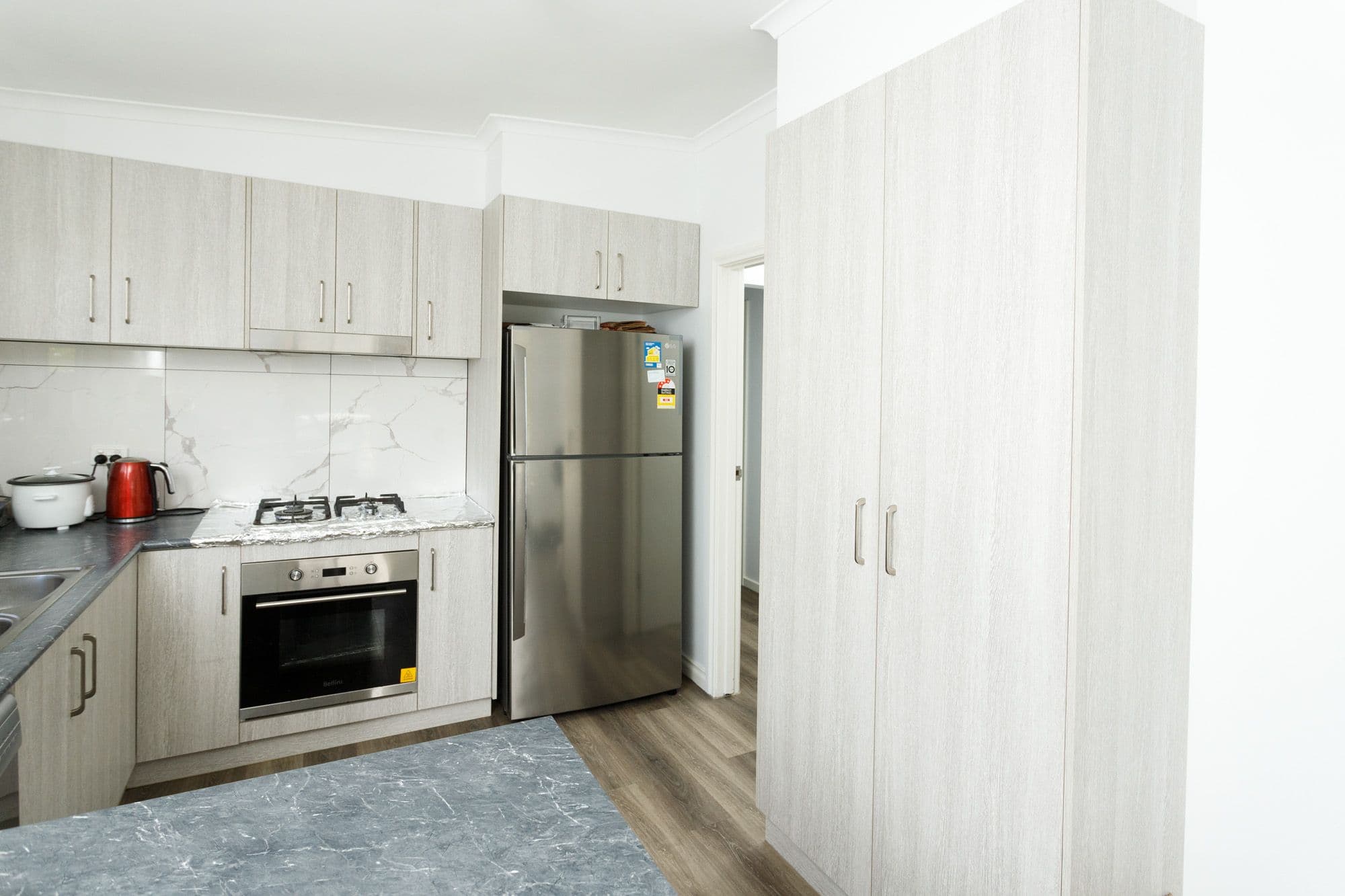 4 Yorkshire Crescent , Shepparton VIC 3630, Shepparton - Thumbnail 4
