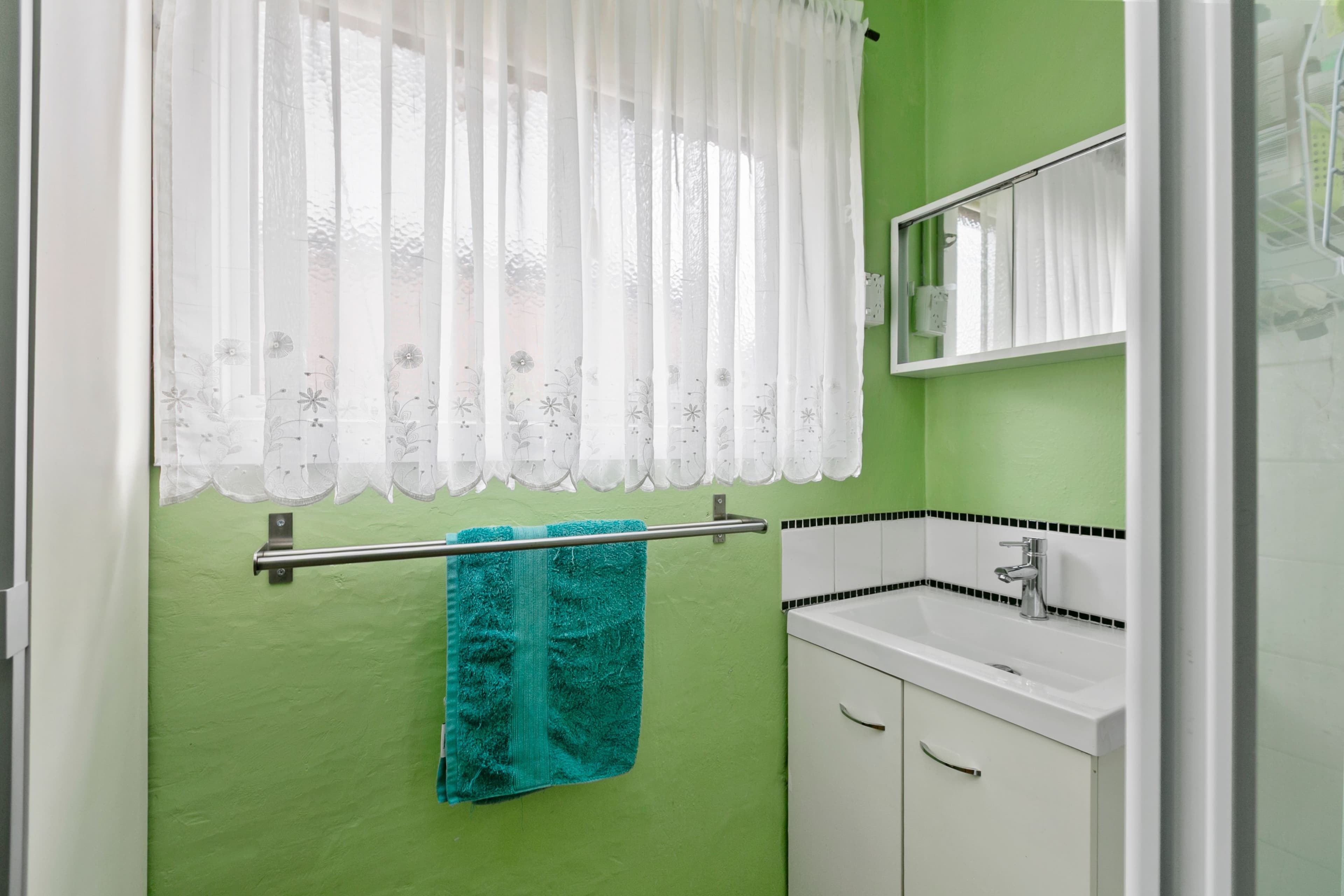 5 Caddy Court , Reservoir VIC 3073, Reservoir - Thumbnail 8
