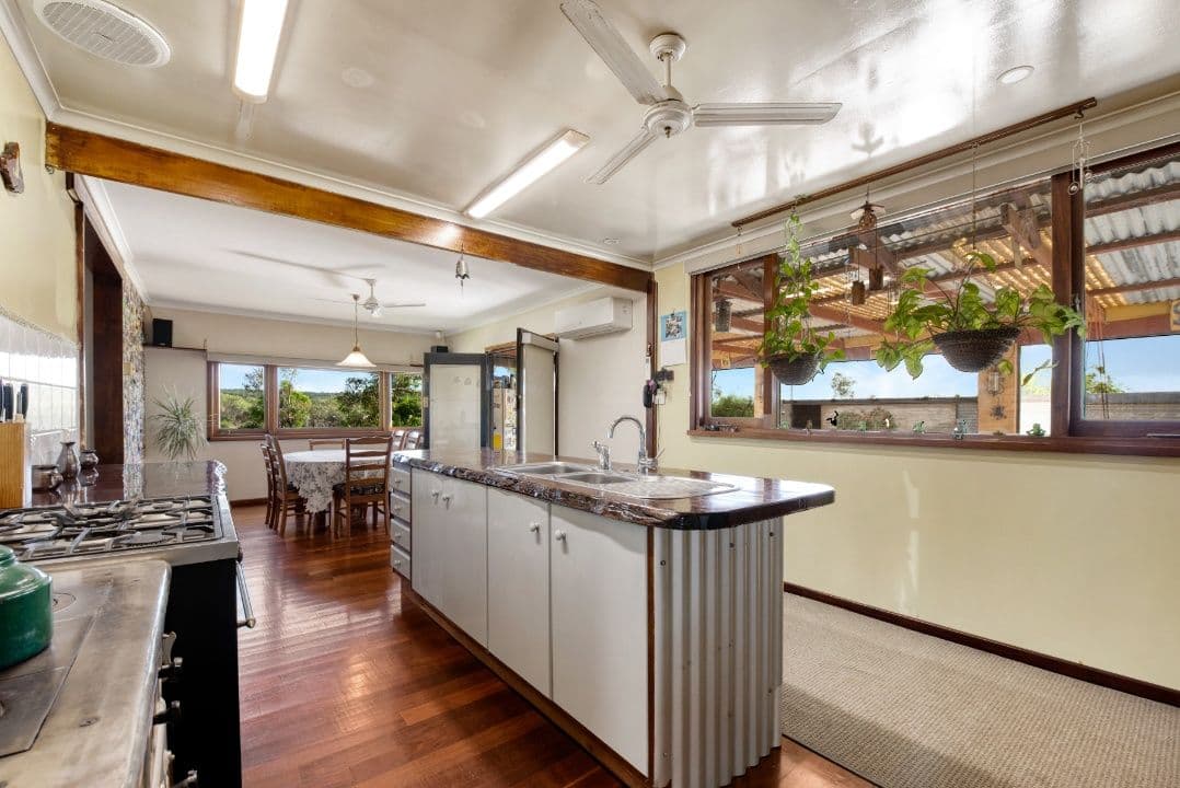 8 Norris Road , Nanson WA 6532, Nanson - Image 1
