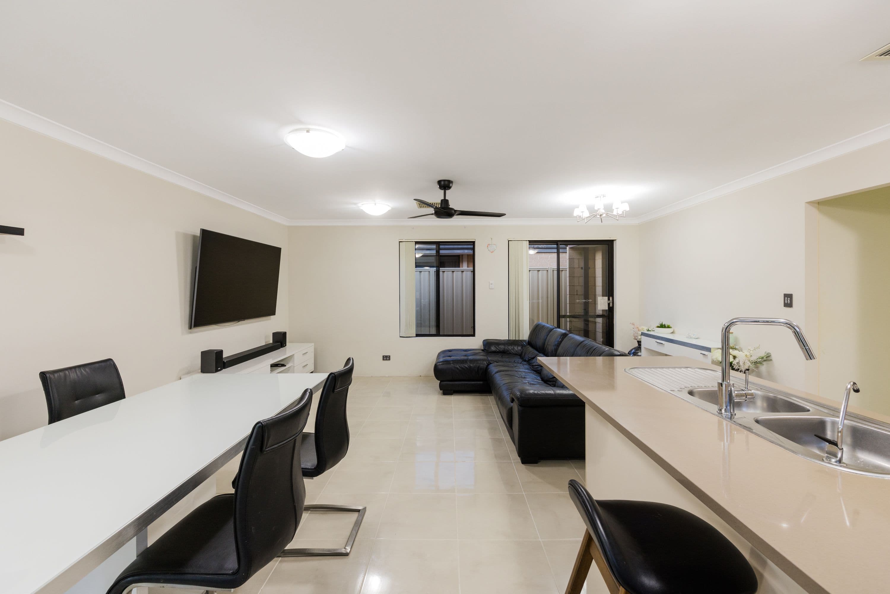 35 Ballycastle Loop , Canning Vale WA 6155, Canning Vale - Thumbnail 5