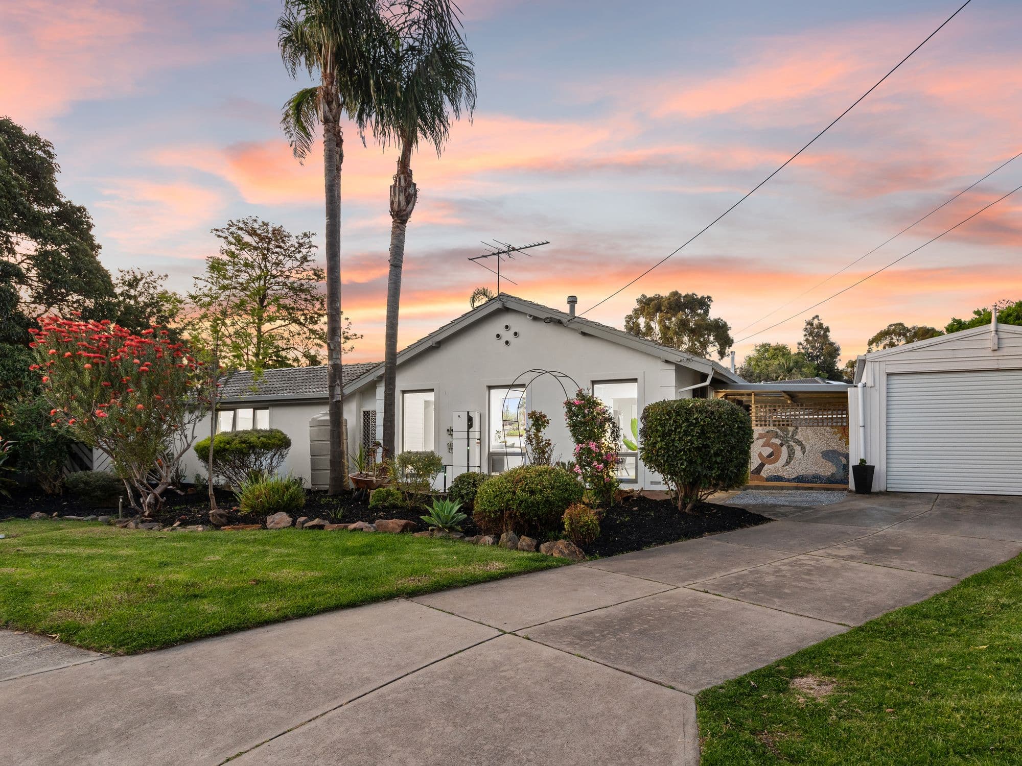 3 Susan Road , Hackham SA 5163, Hackham - Image 1
