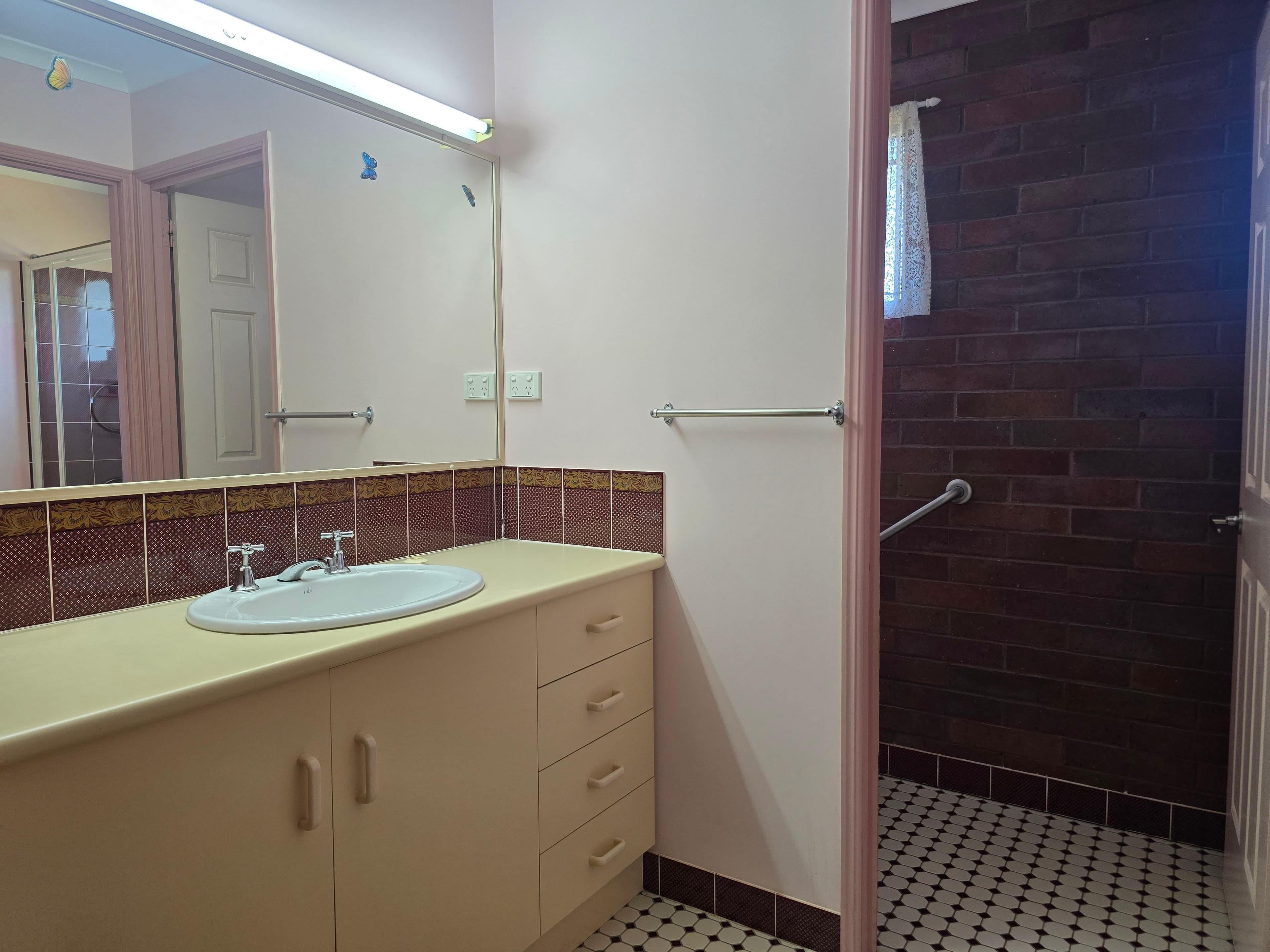 42 Neptune Street , Maryborough QLD 4650, Maryborough - Thumbnail 8
