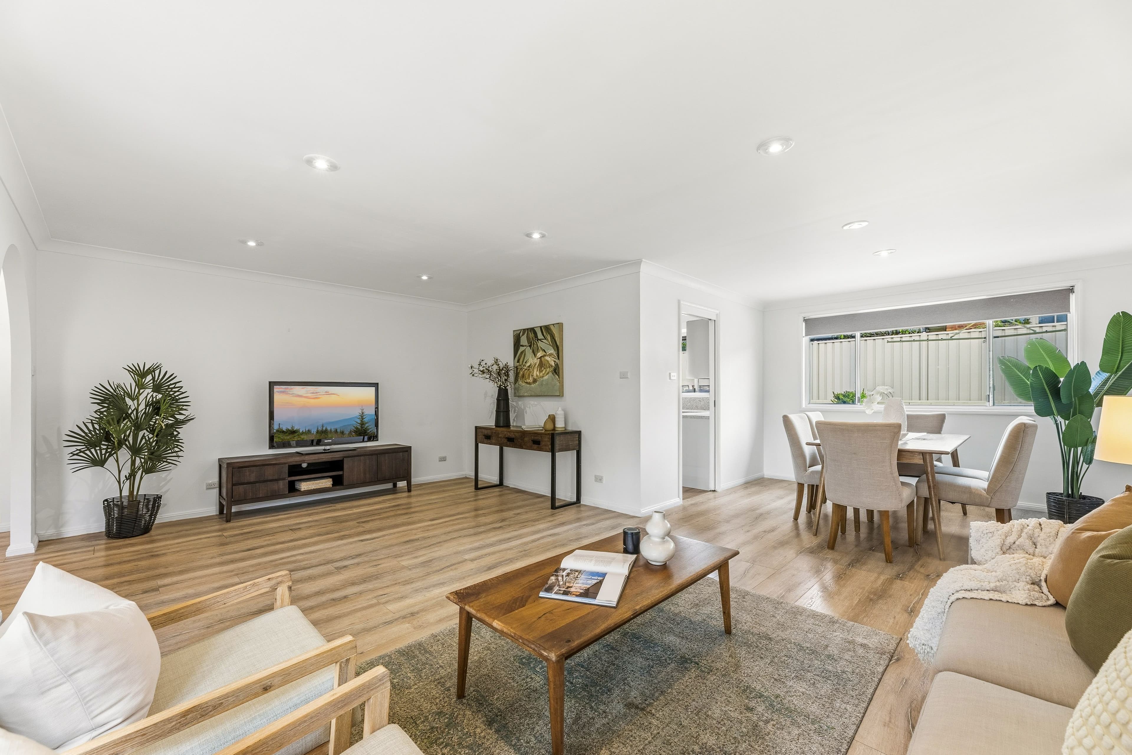 20 Bodalla Crescent , Bangor NSW 2234, Bangor - Thumbnail 2