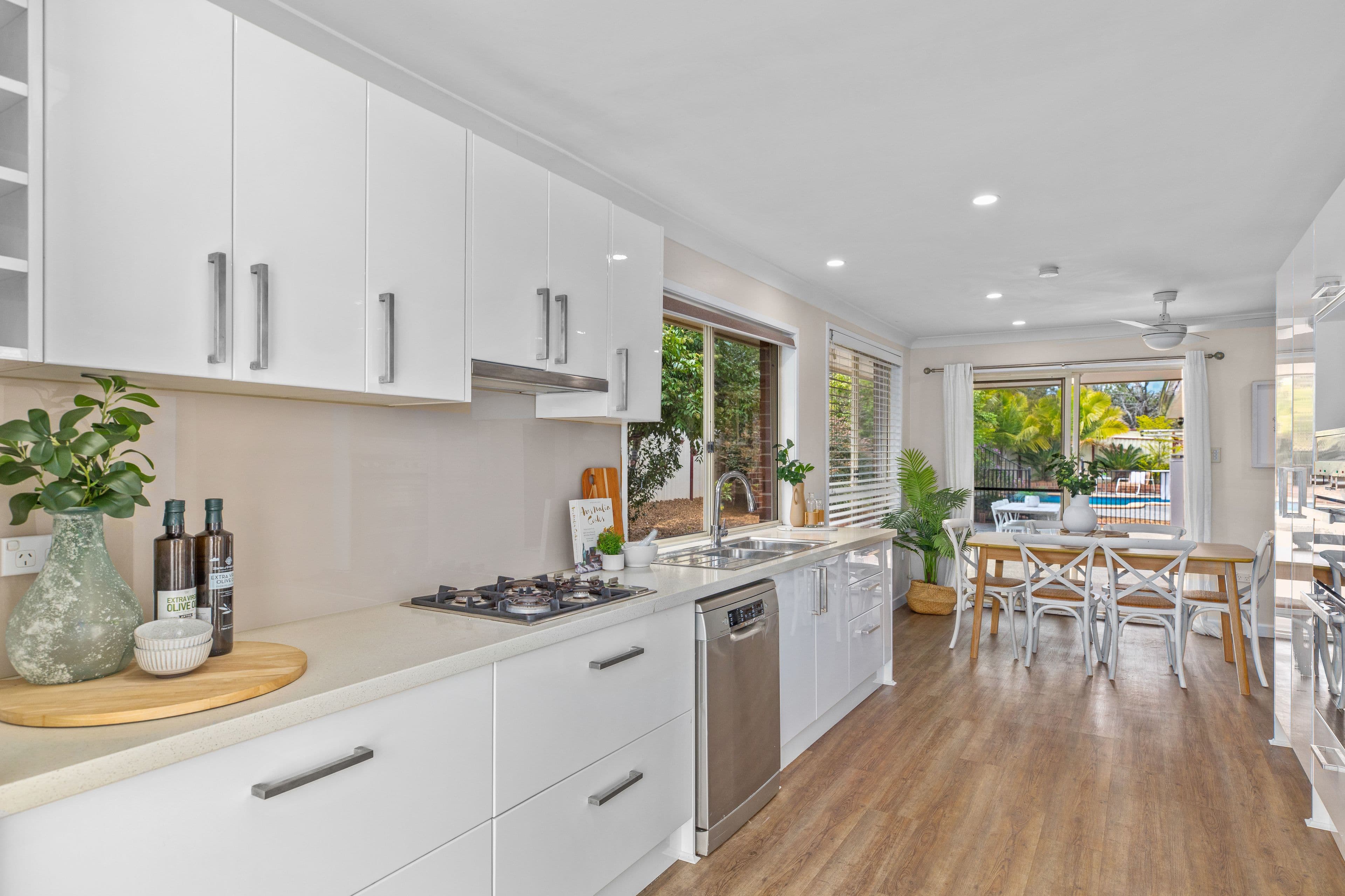 8 Ruth Place , Bateau Bay NSW 2261, Bateau Bay - Thumbnail 2