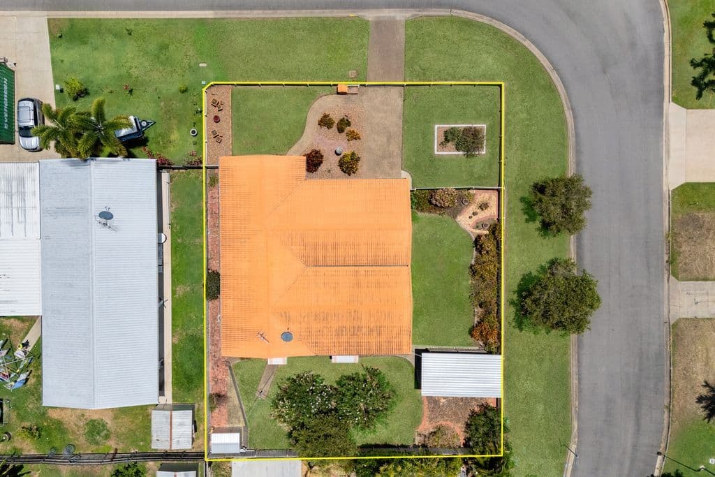 48 Lambert Street , Heatley QLD 4814, Heatley - Thumbnail 2
