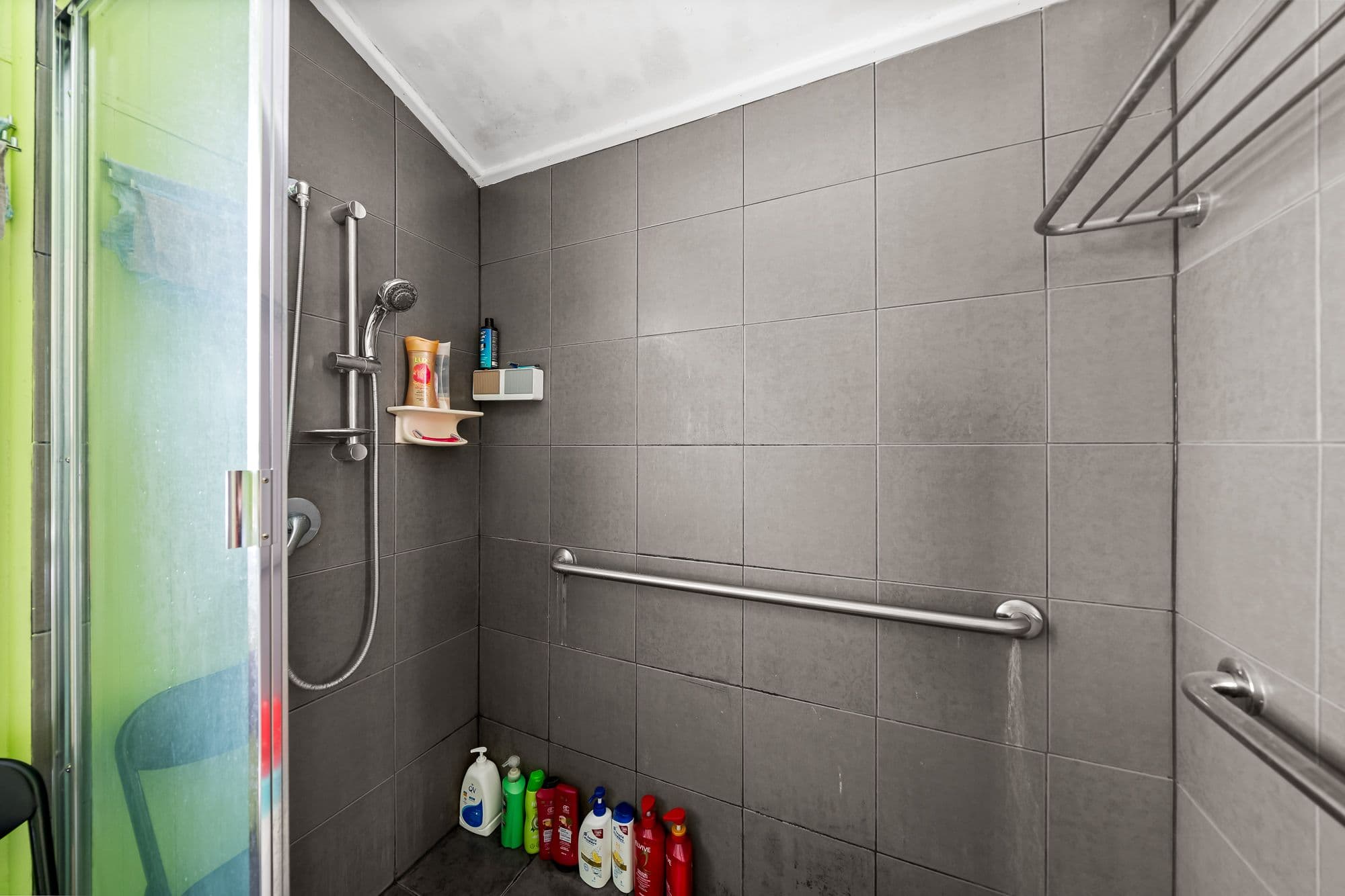 6 Ernest Street , Greenslopes QLD 4120, Greenslopes - Thumbnail 4
