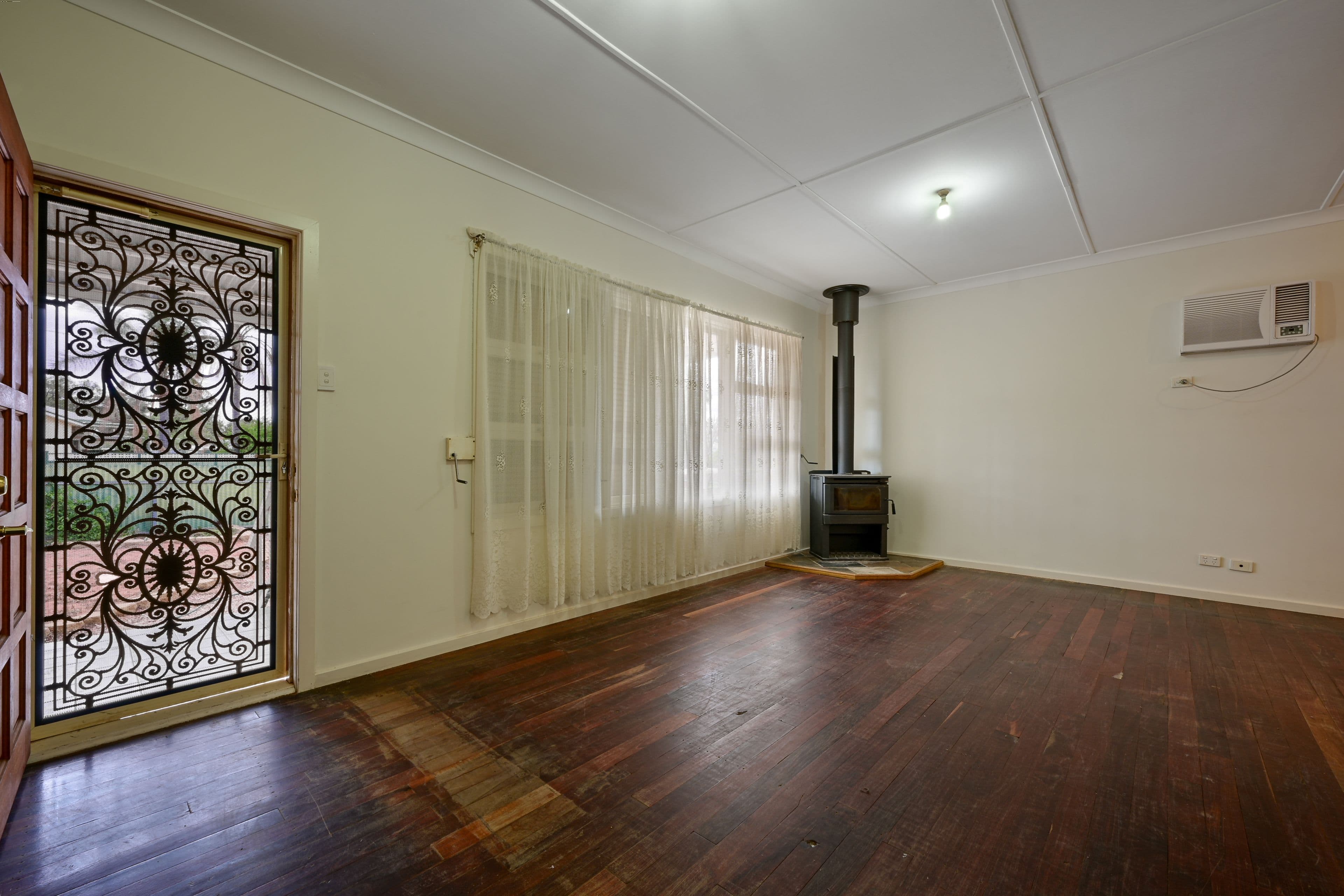 14 Kinnear Street , Port Augusta SA 5700, Port Augusta - Thumbnail 3