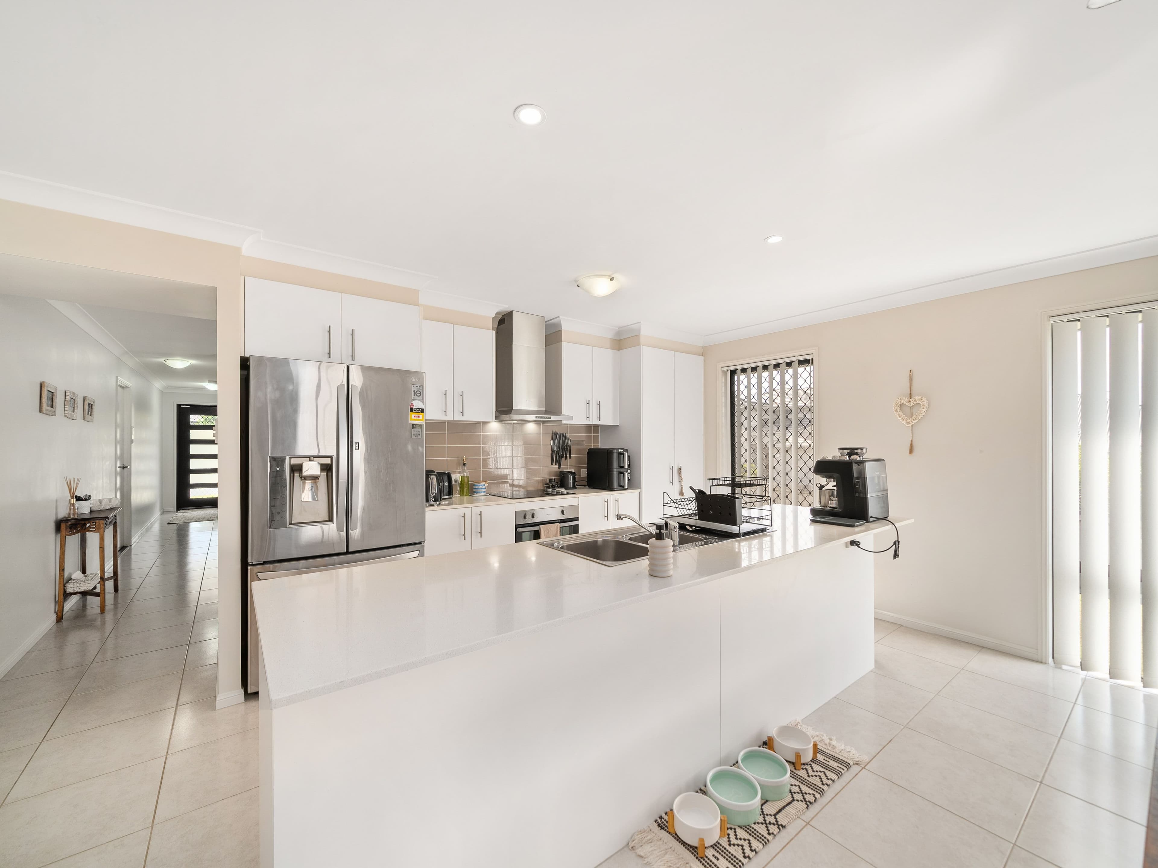 10 Hinton Crescent , Mango Hill QLD 4509, Mango Hill - Thumbnail 5