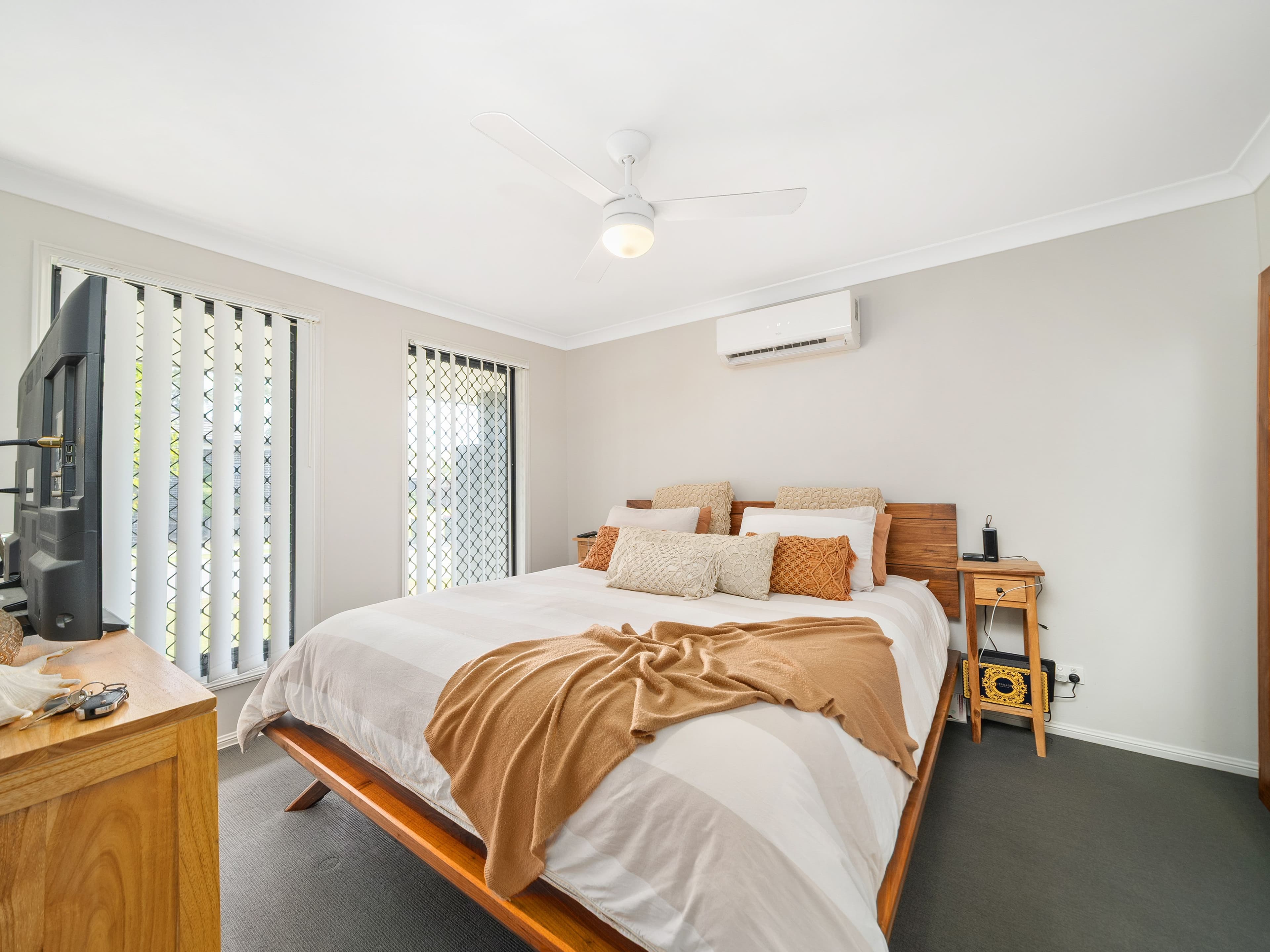 10 Hinton Crescent , Mango Hill QLD 4509, Mango Hill - Thumbnail 6