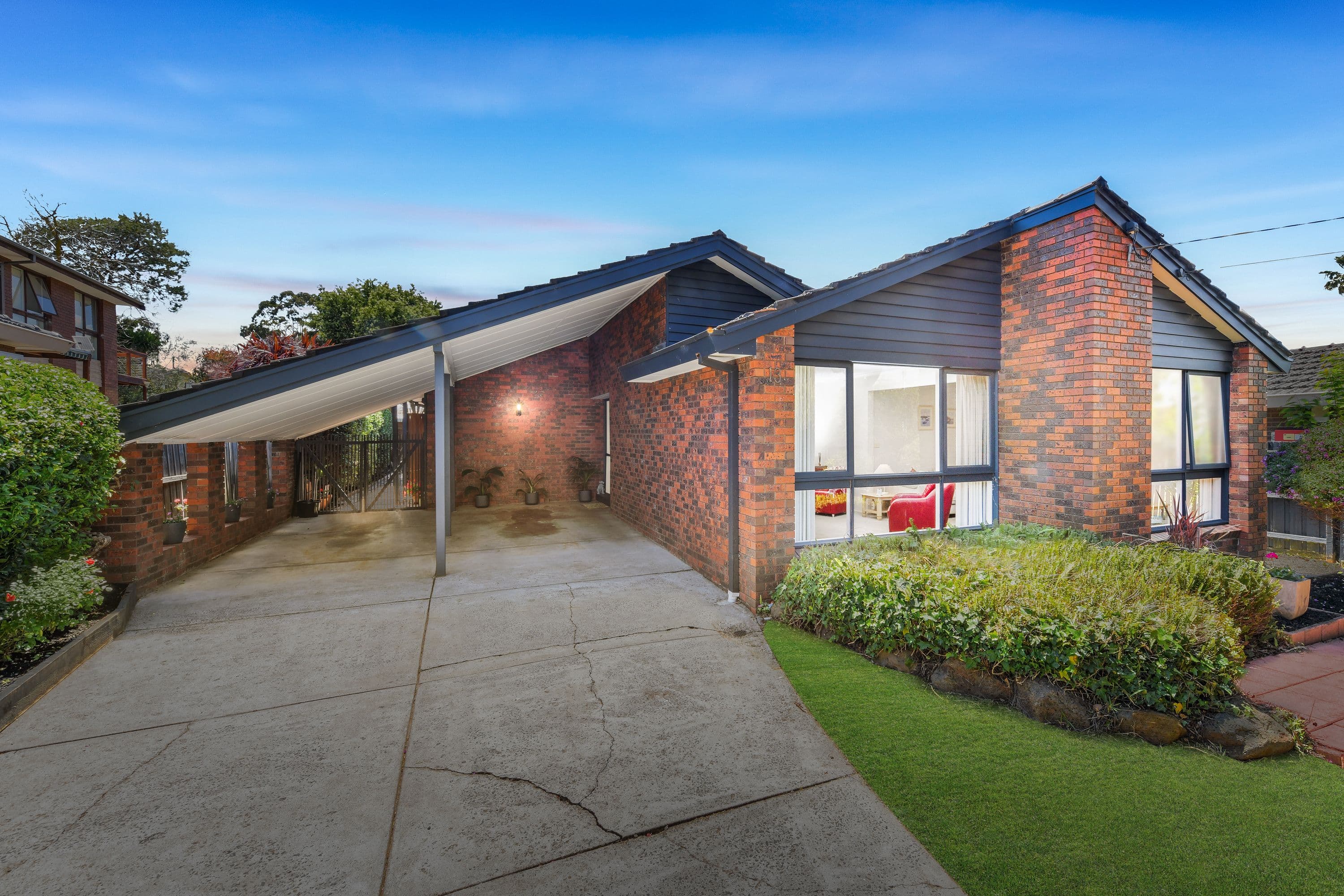 13 Eastleigh Drive, Glen Waverley - Image 1