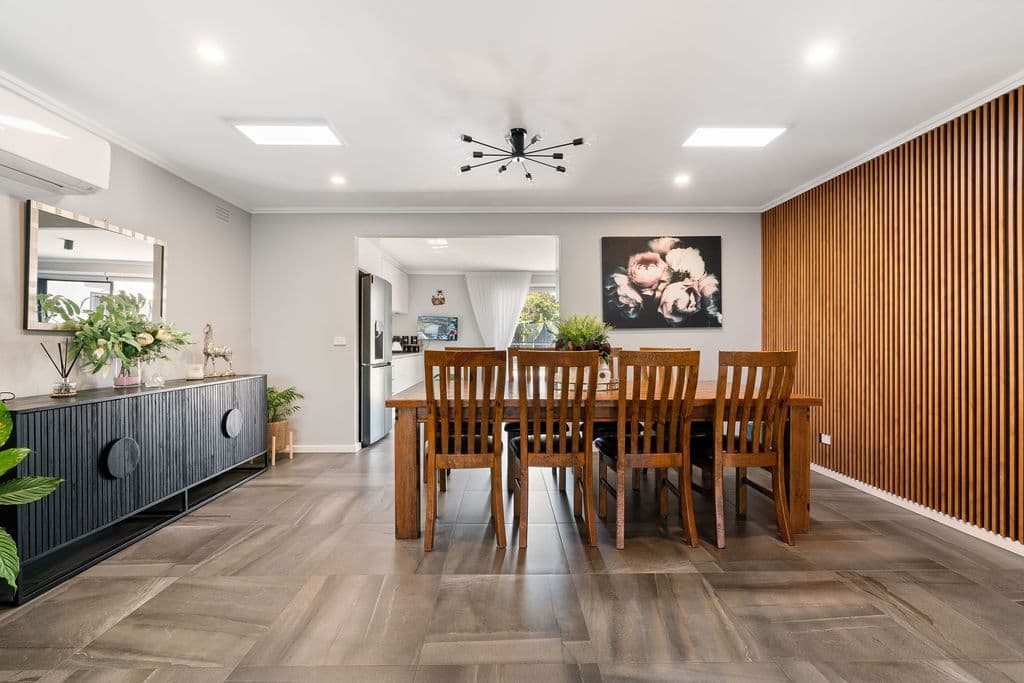 55 Woonton Crescent , Rosebud VIC 3939, Rosebud - Thumbnail 2
