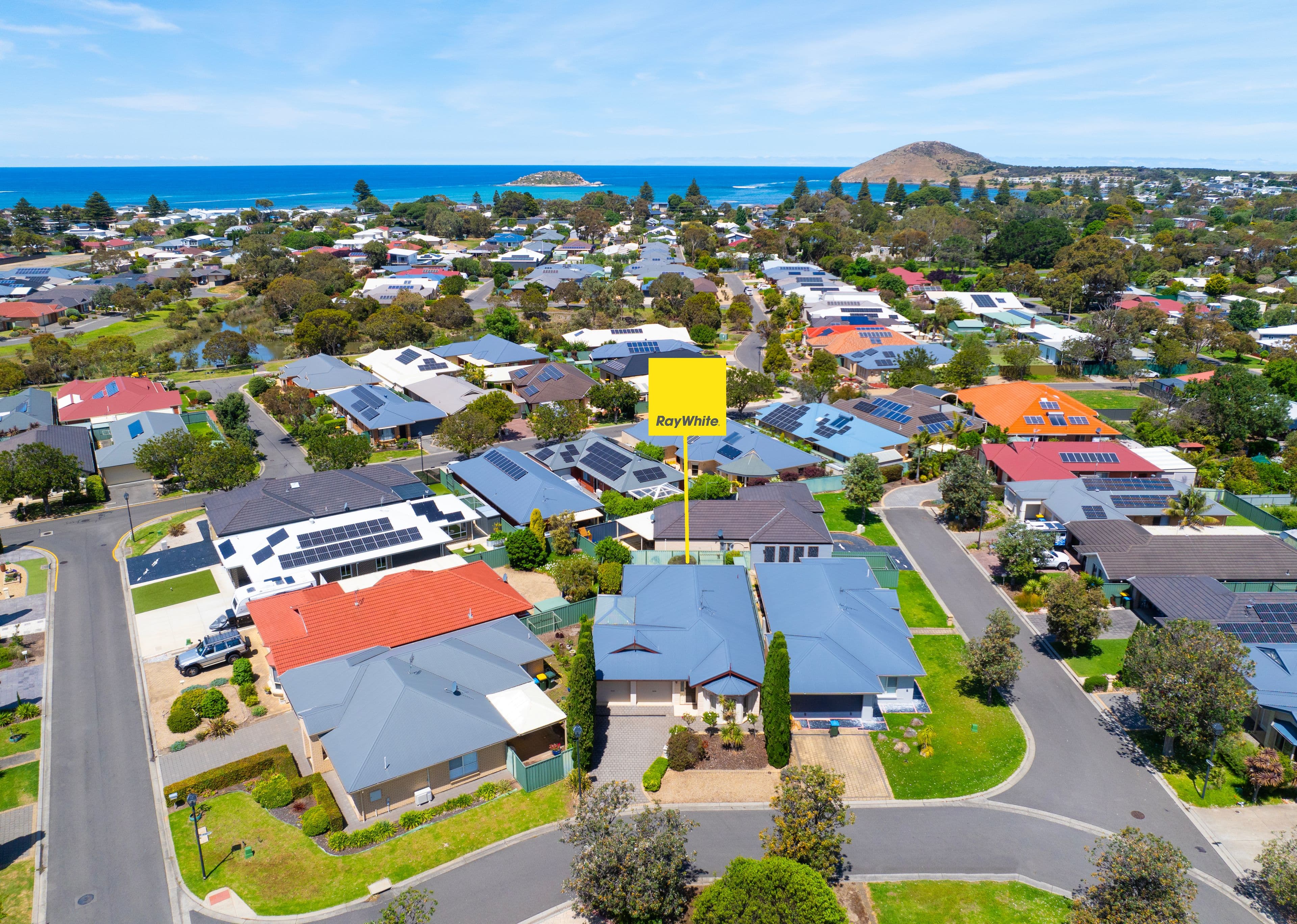 3 Robb Street , Encounter Bay SA 5211, Encounter Bay - Image 1