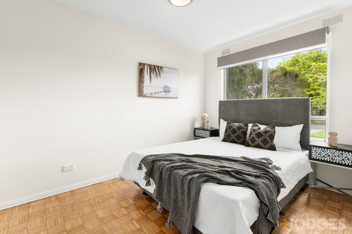 1/12 Carmichael Street, West Footscray - Thumbnail 6
