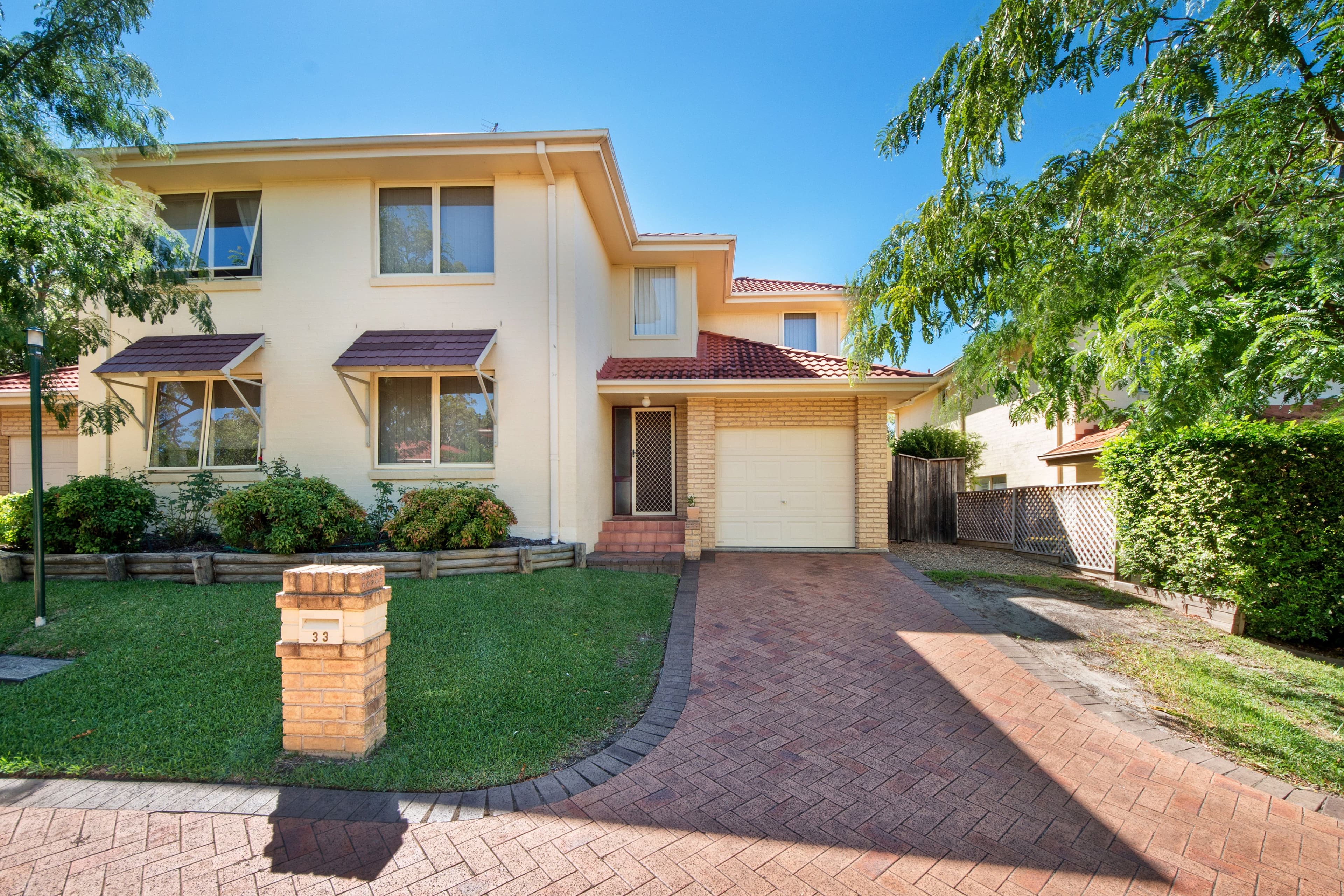 2/44-46 Flora St, Kirrawee, New South Wales, 2232, Menai - Image 1