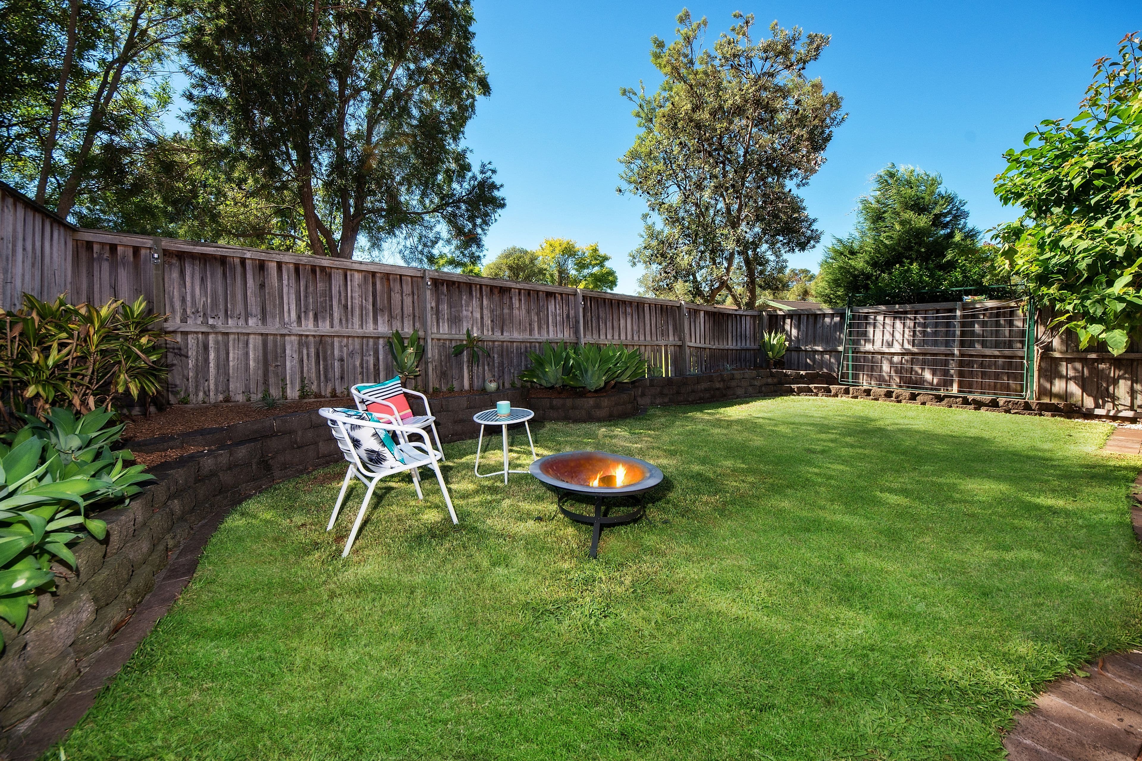 2/44-46 Flora St, Kirrawee, New South Wales, 2232, Menai - Thumbnail 2