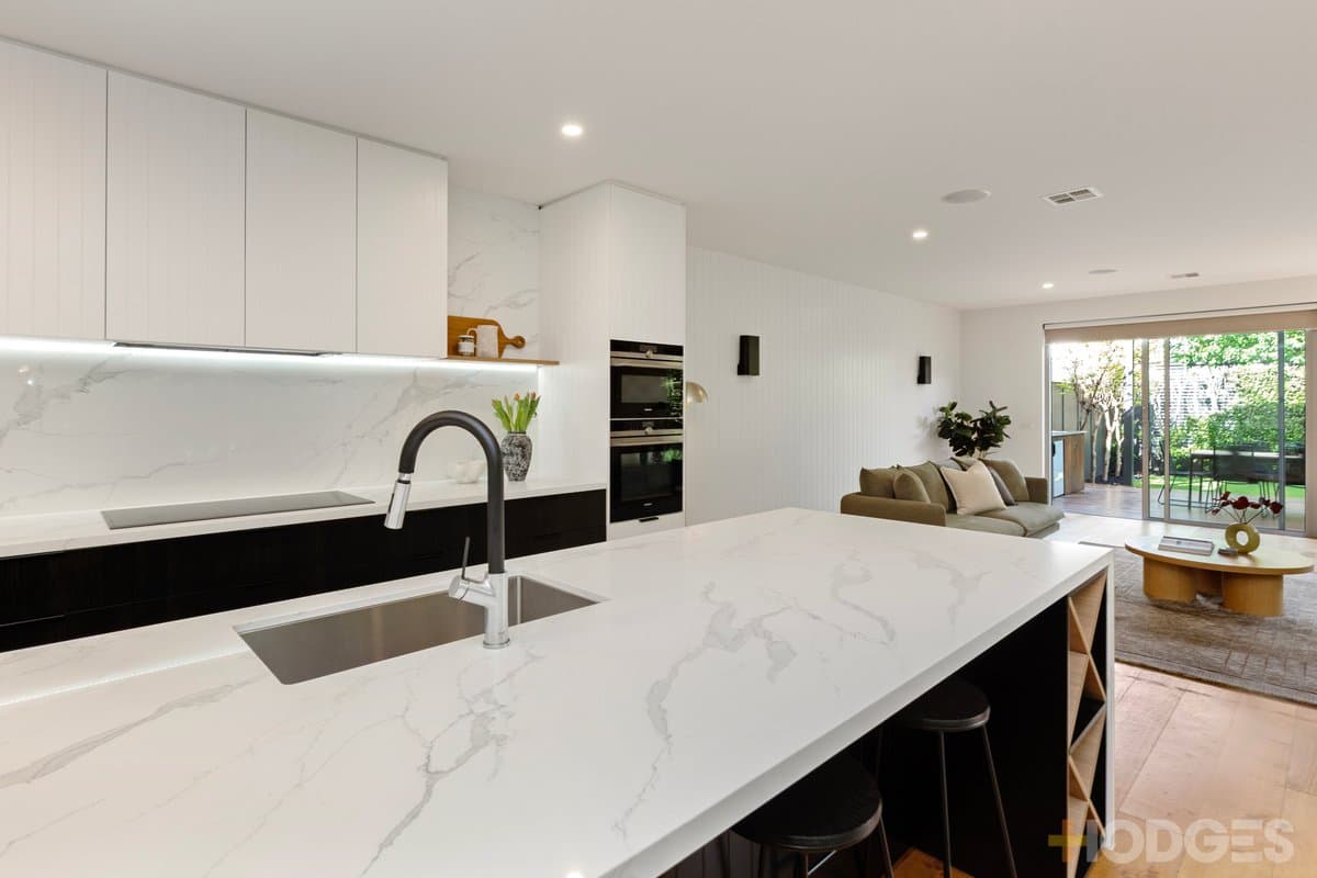 10B Barnett Street, Hampton - Thumbnail 7