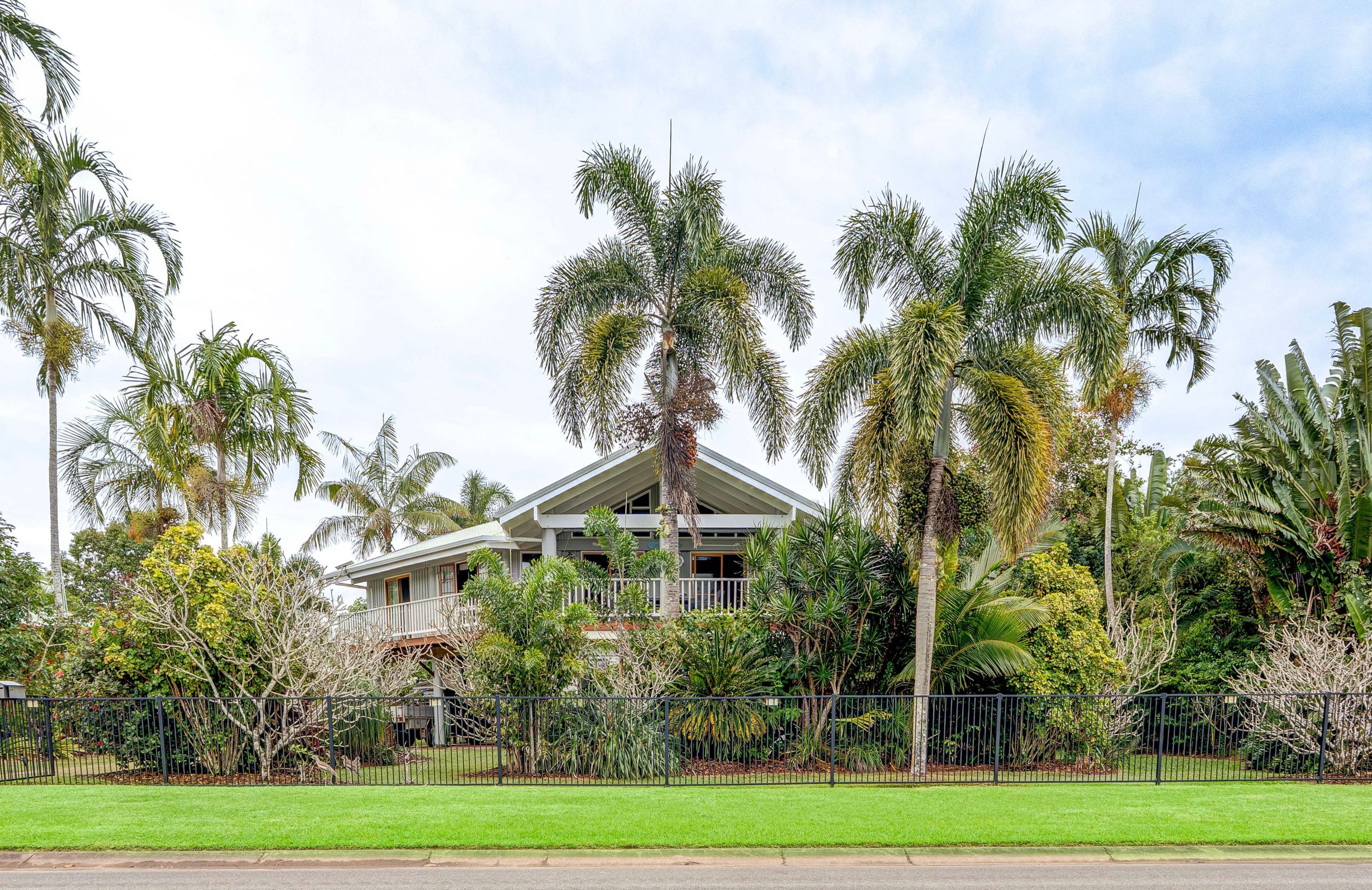 24 Wall Street, South Mission Beach - Thumbnail 2