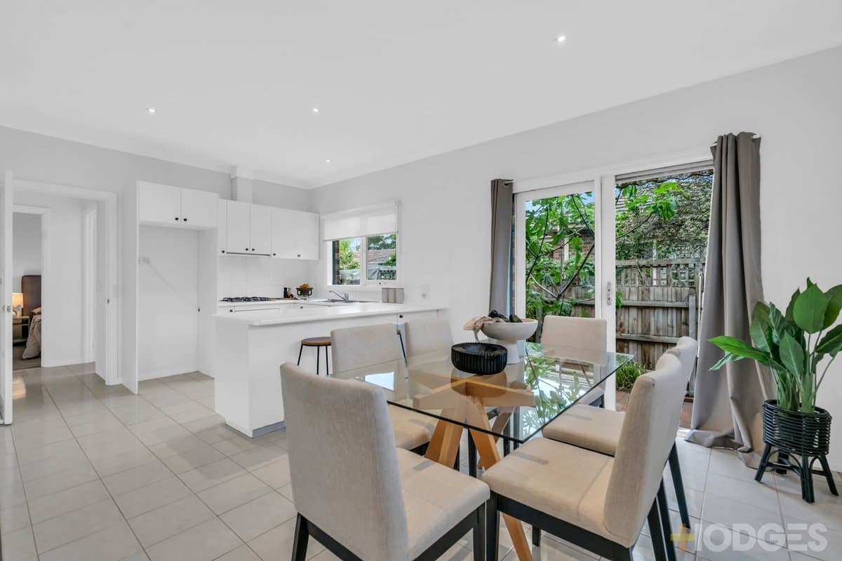 9 Rogers Street, Mentone - Thumbnail 3