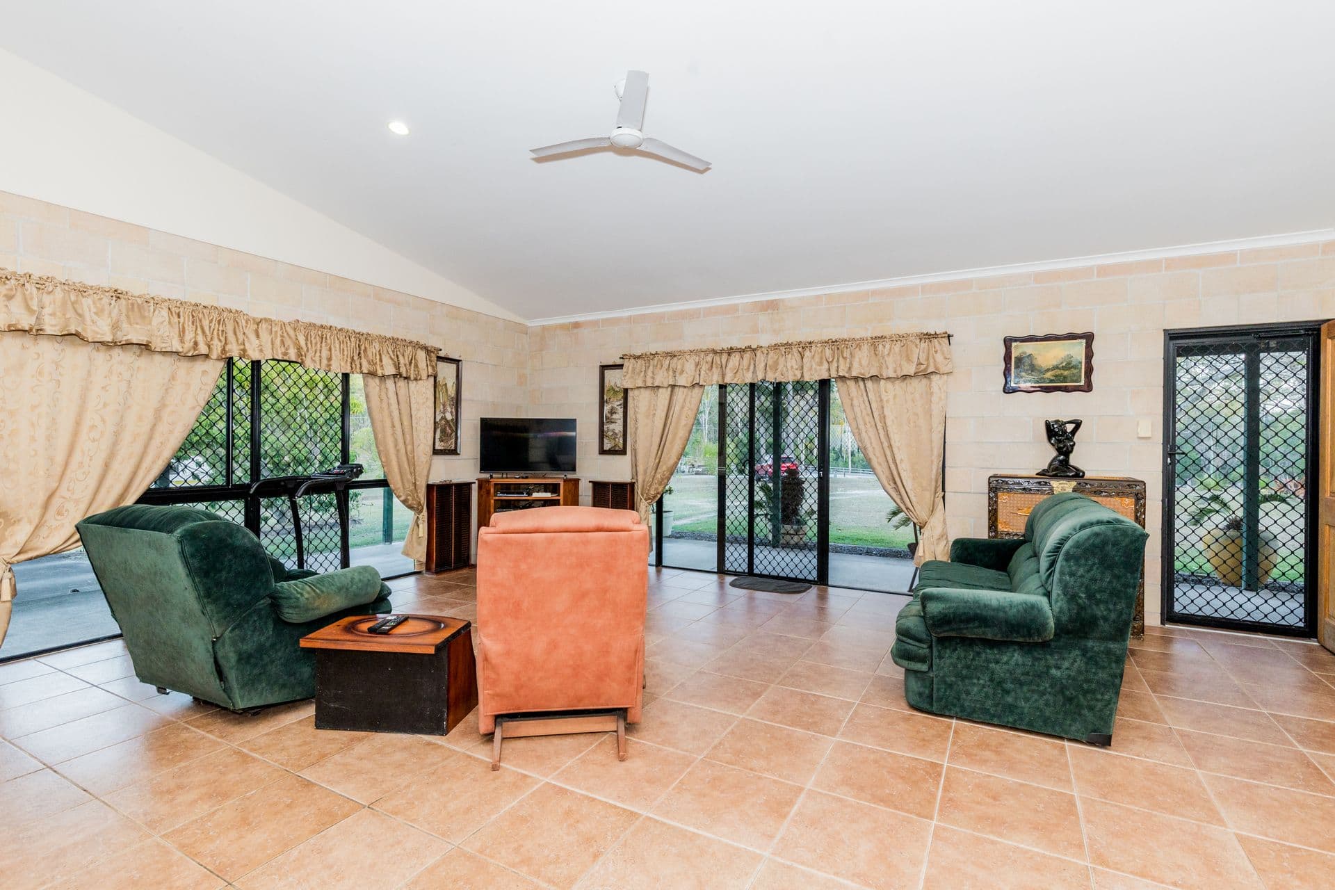8 Mary Munro Crescent , Agnes Water QLD 4677, Agnes Water - Thumbnail 4