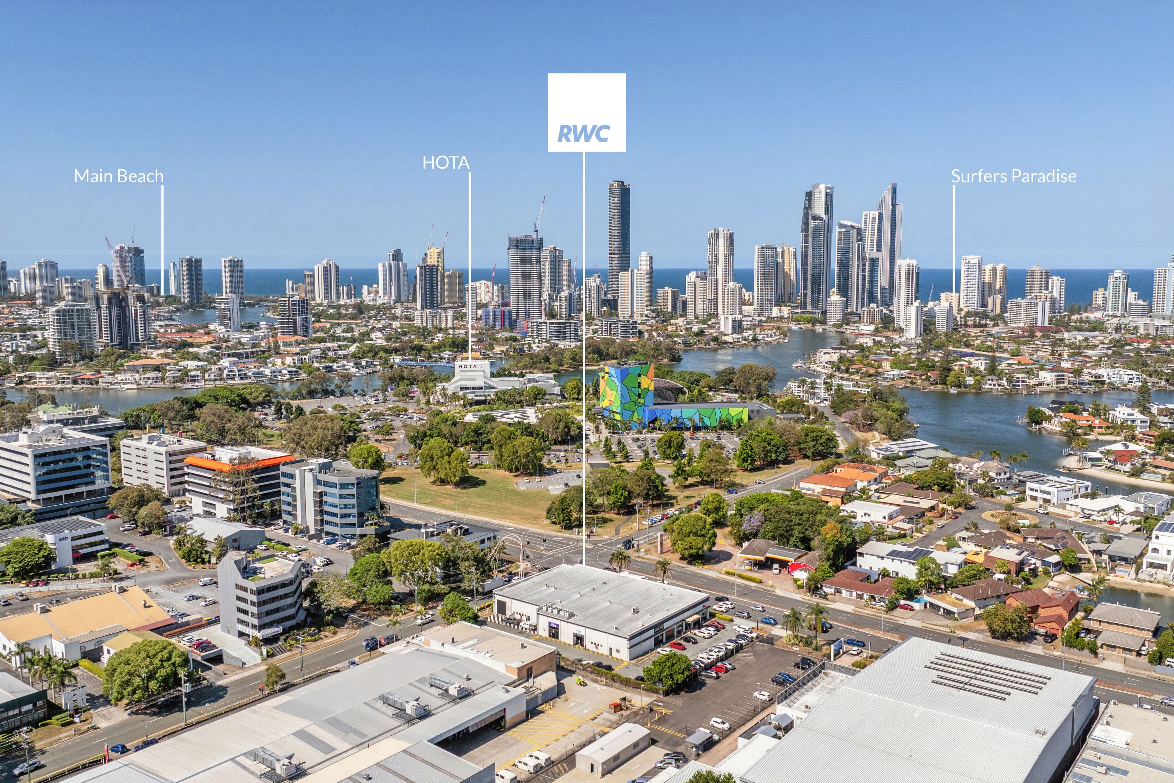 22 Crombie Avenue, Surfers Paradise - Thumbnail 4