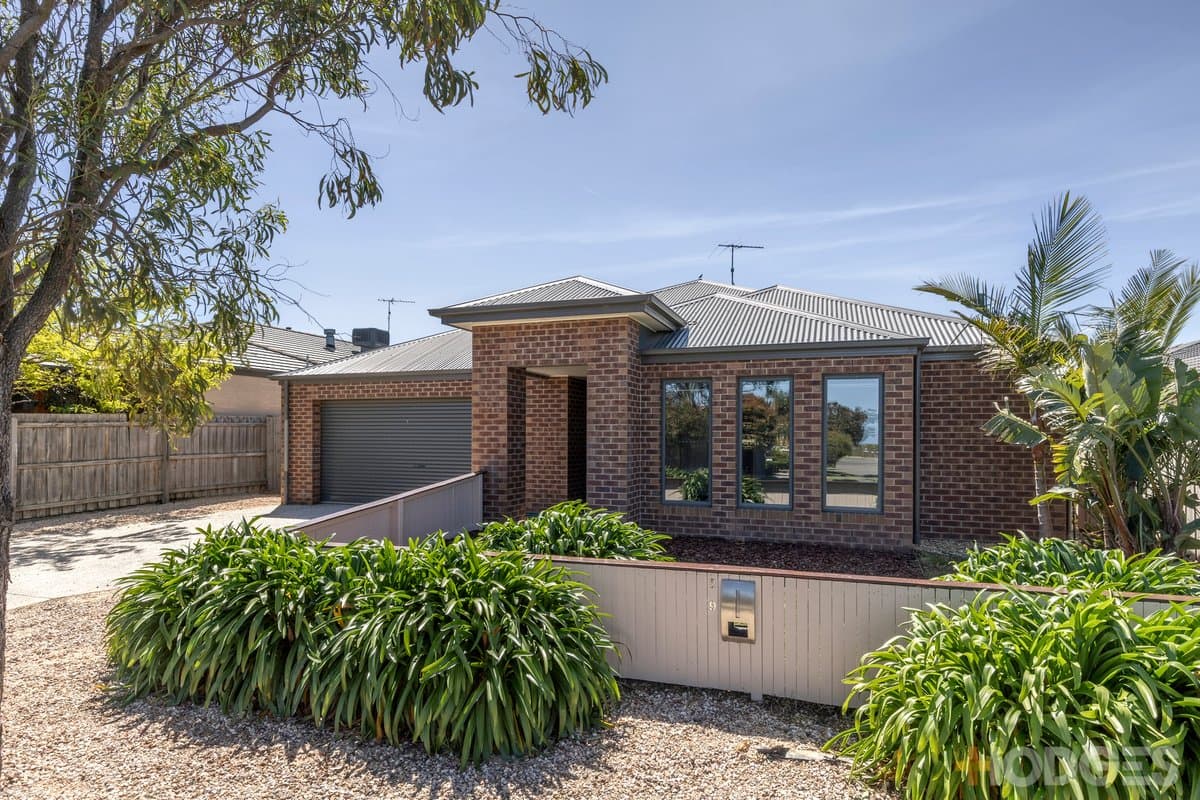 29 Curzon Drive, Ocean Grove - Image 1